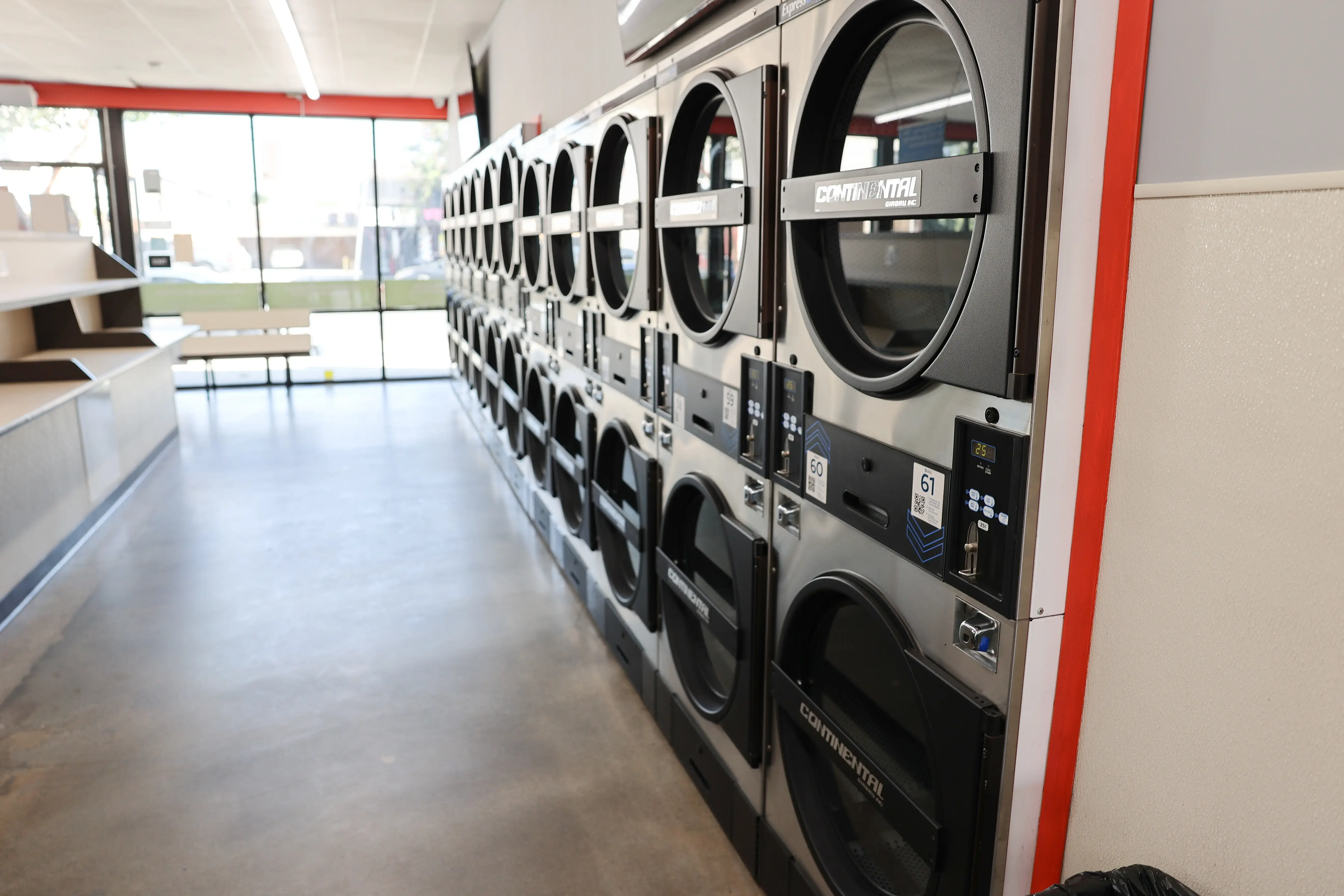 Florence Express Laundry thumbnail 17