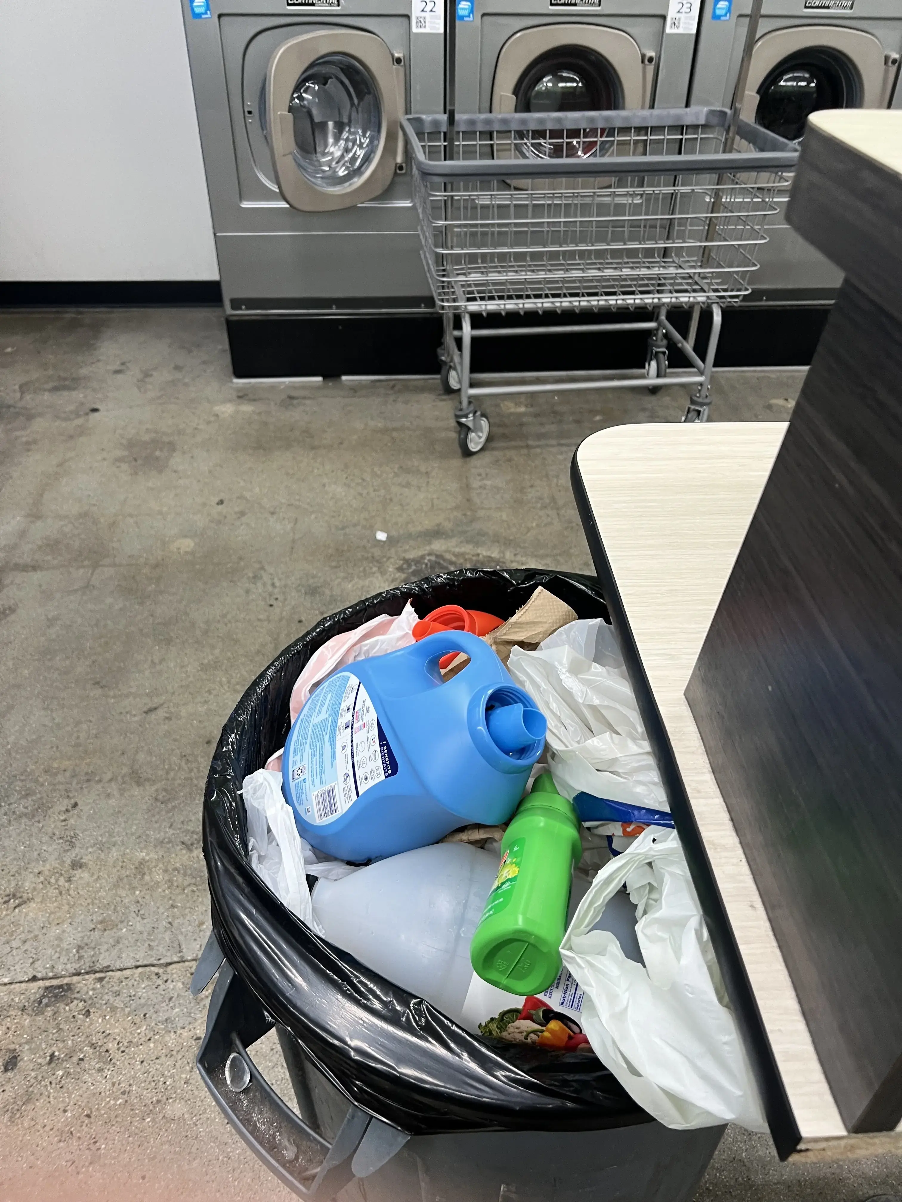 Florence Express Laundry - Image 20