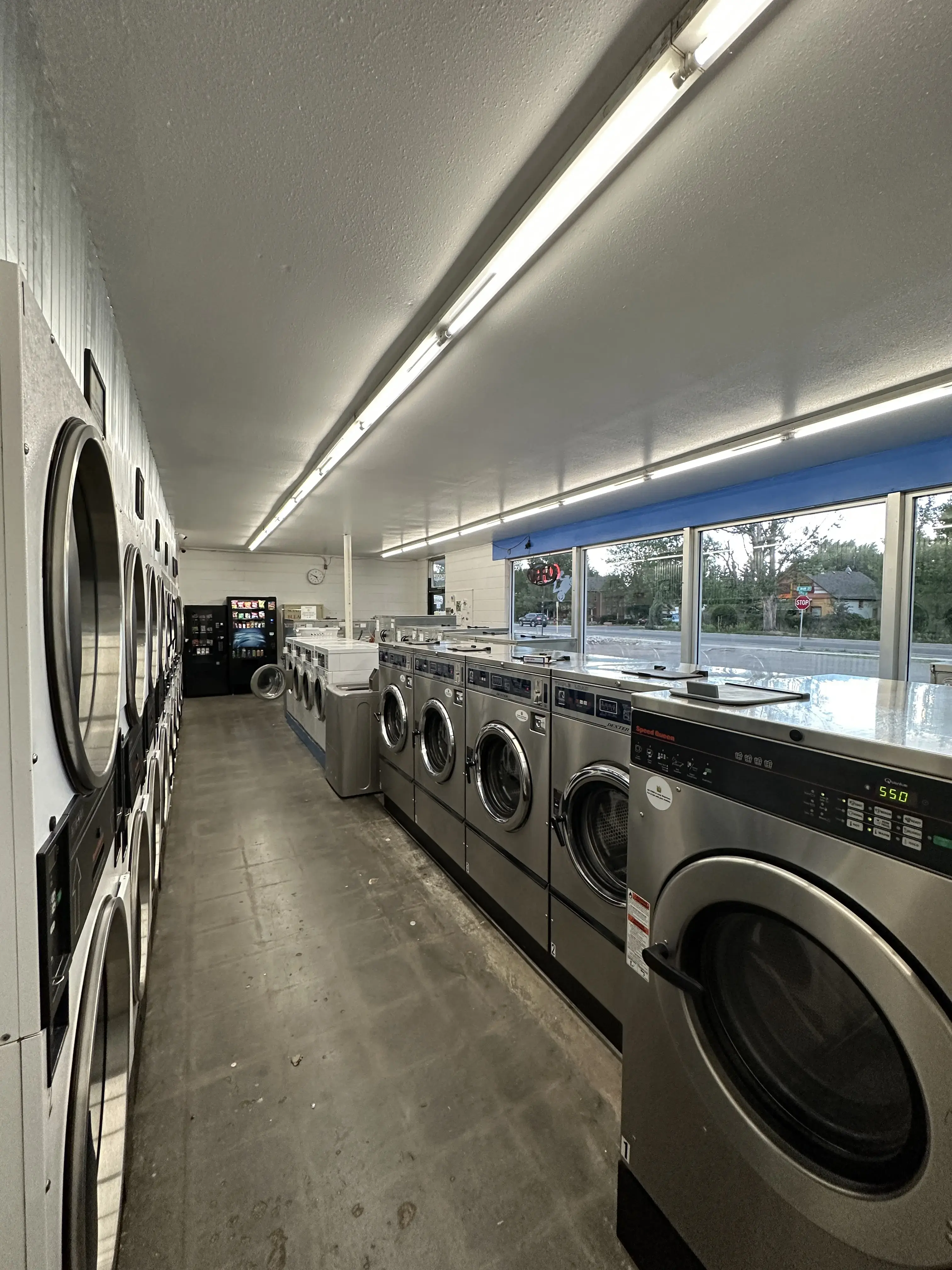 Florence Laundry thumbnail 1