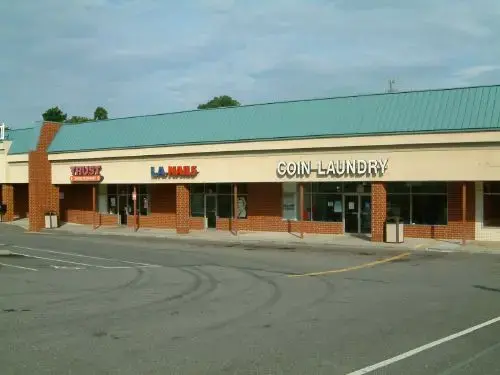 Florida Ave Laundry Land Laundromat thumbnail 11