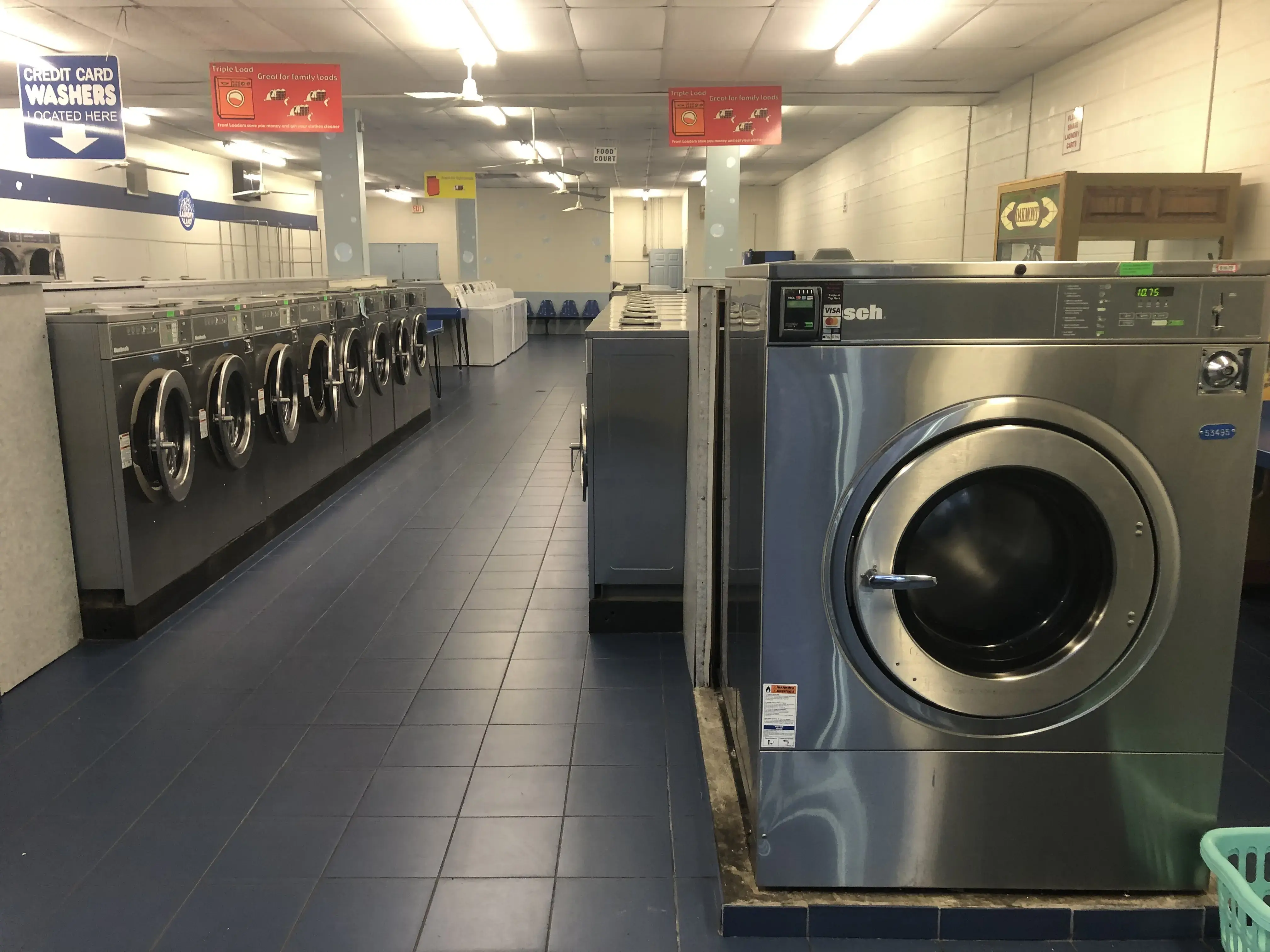 Florida Ave Laundry Land Laundromat thumbnail 7