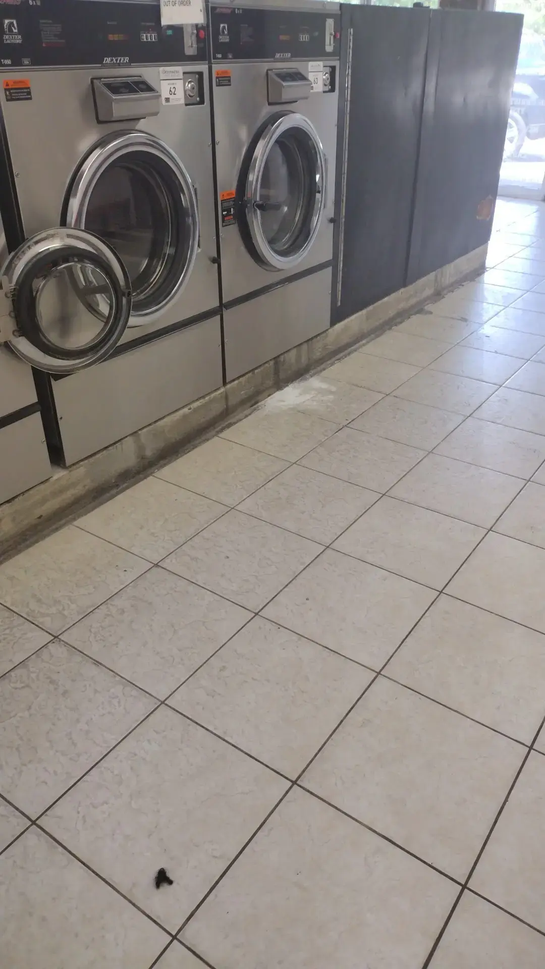 Florida Street 24/7 Laundromat thumbnail 12