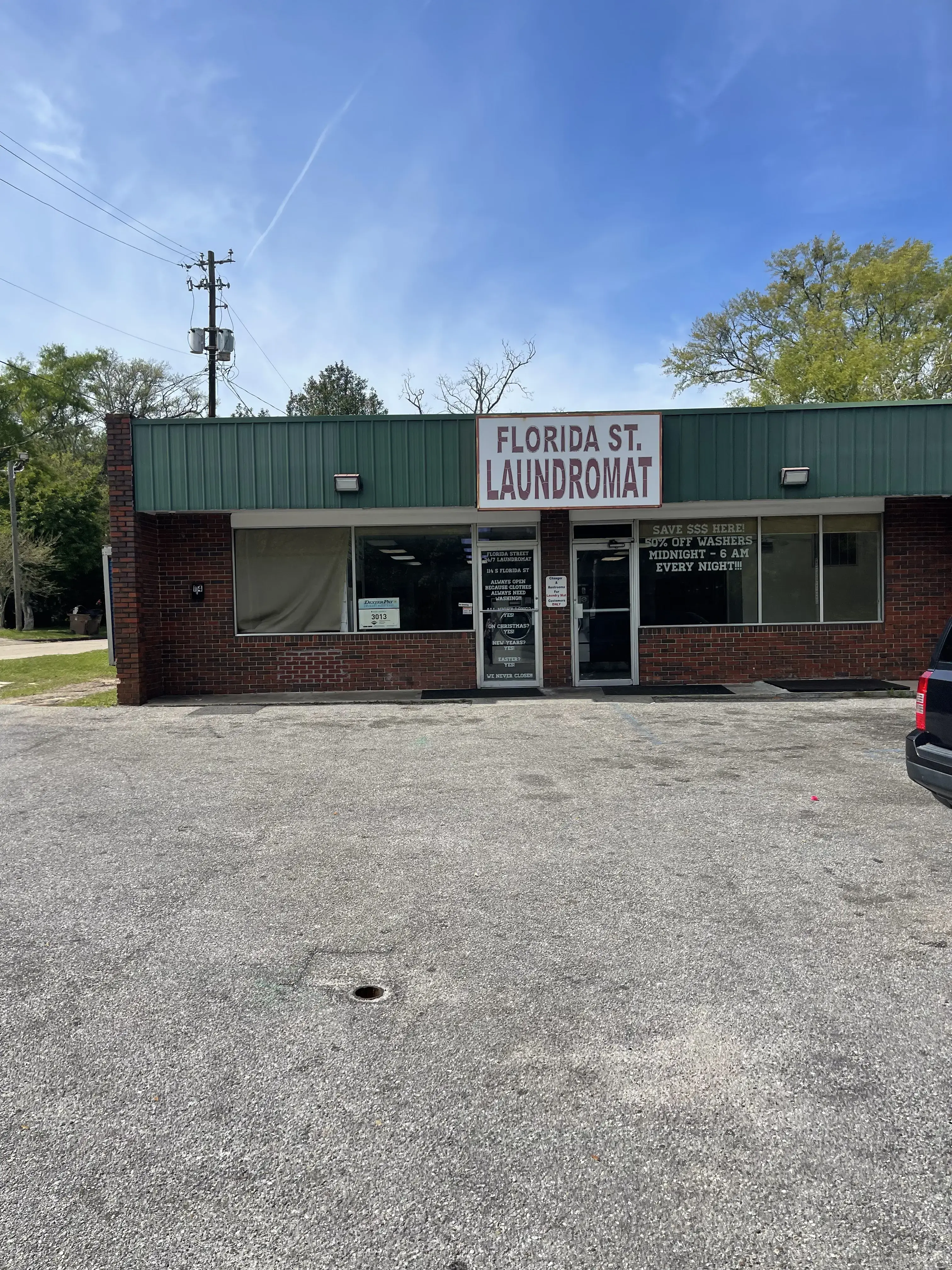 Florida Street 24/7 Laundromat - Image 5