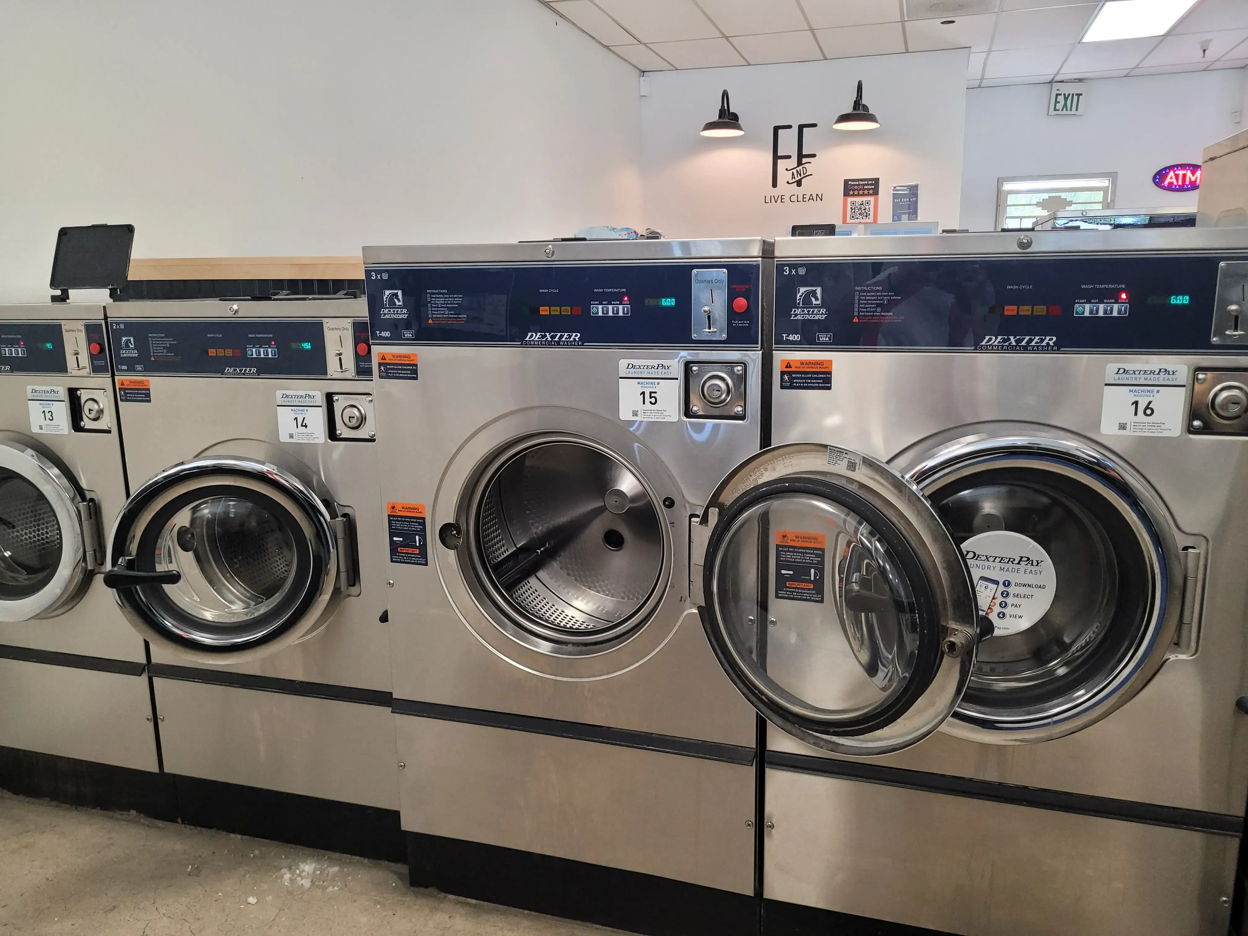Fluff & Fold Laundromat thumbnail 3
