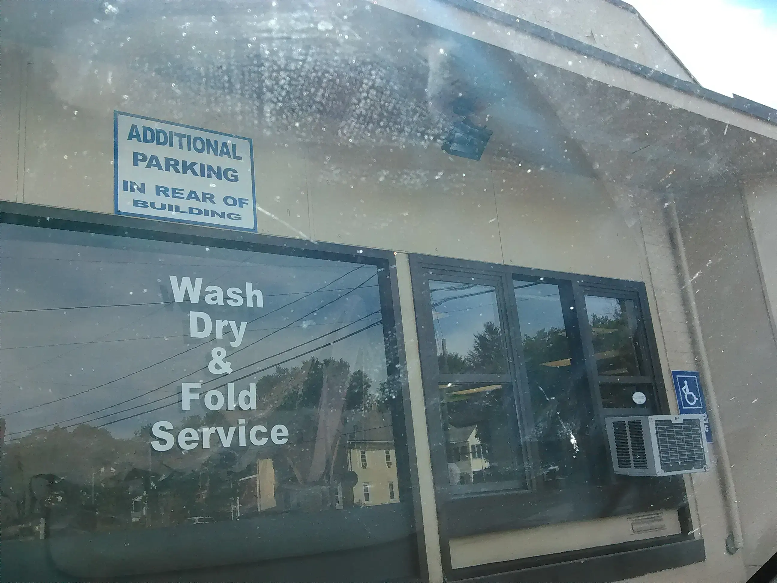 Fluff ‘n Fold - Image 8