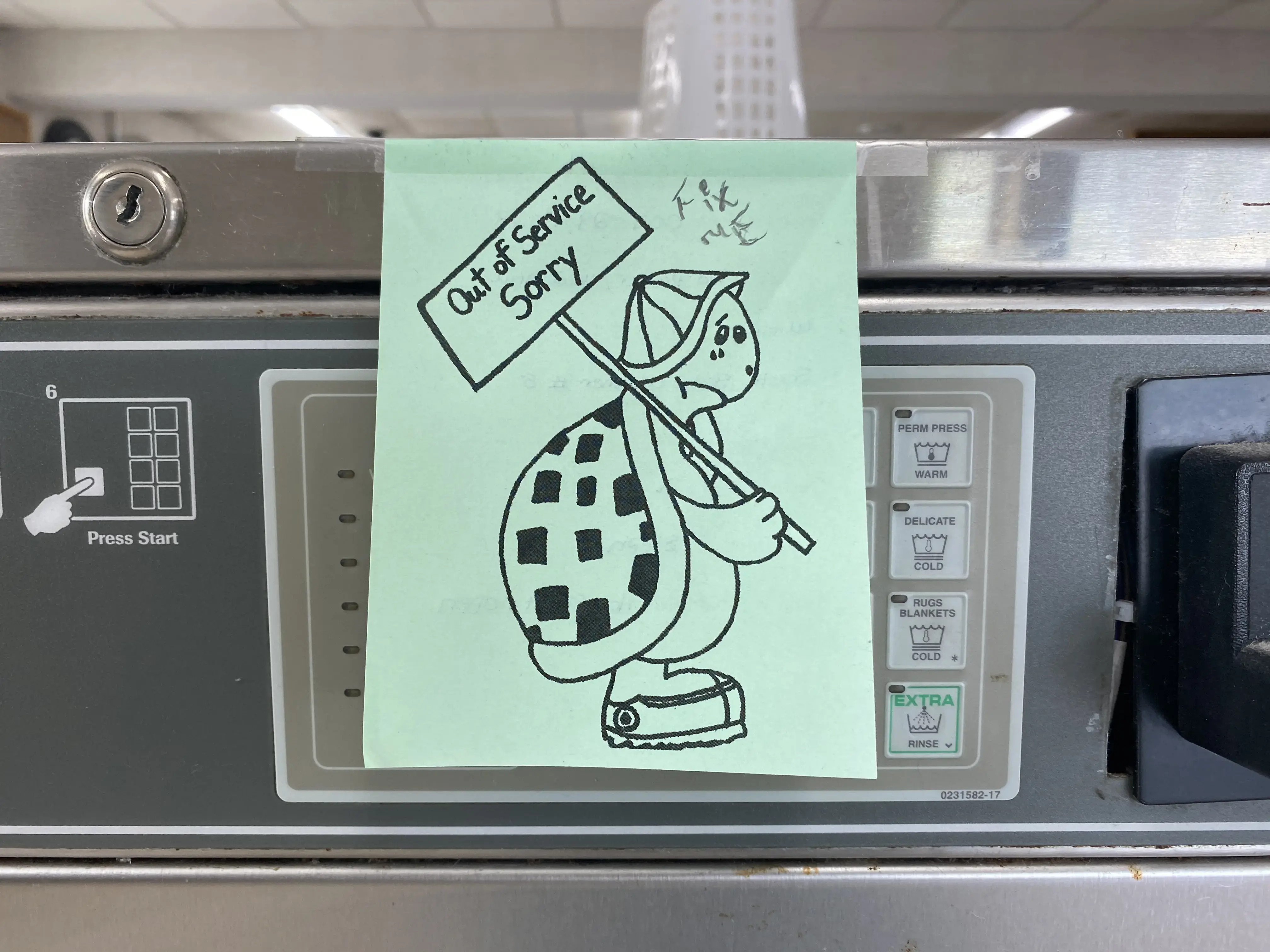 Foam & Wash Laundromat - Image 15