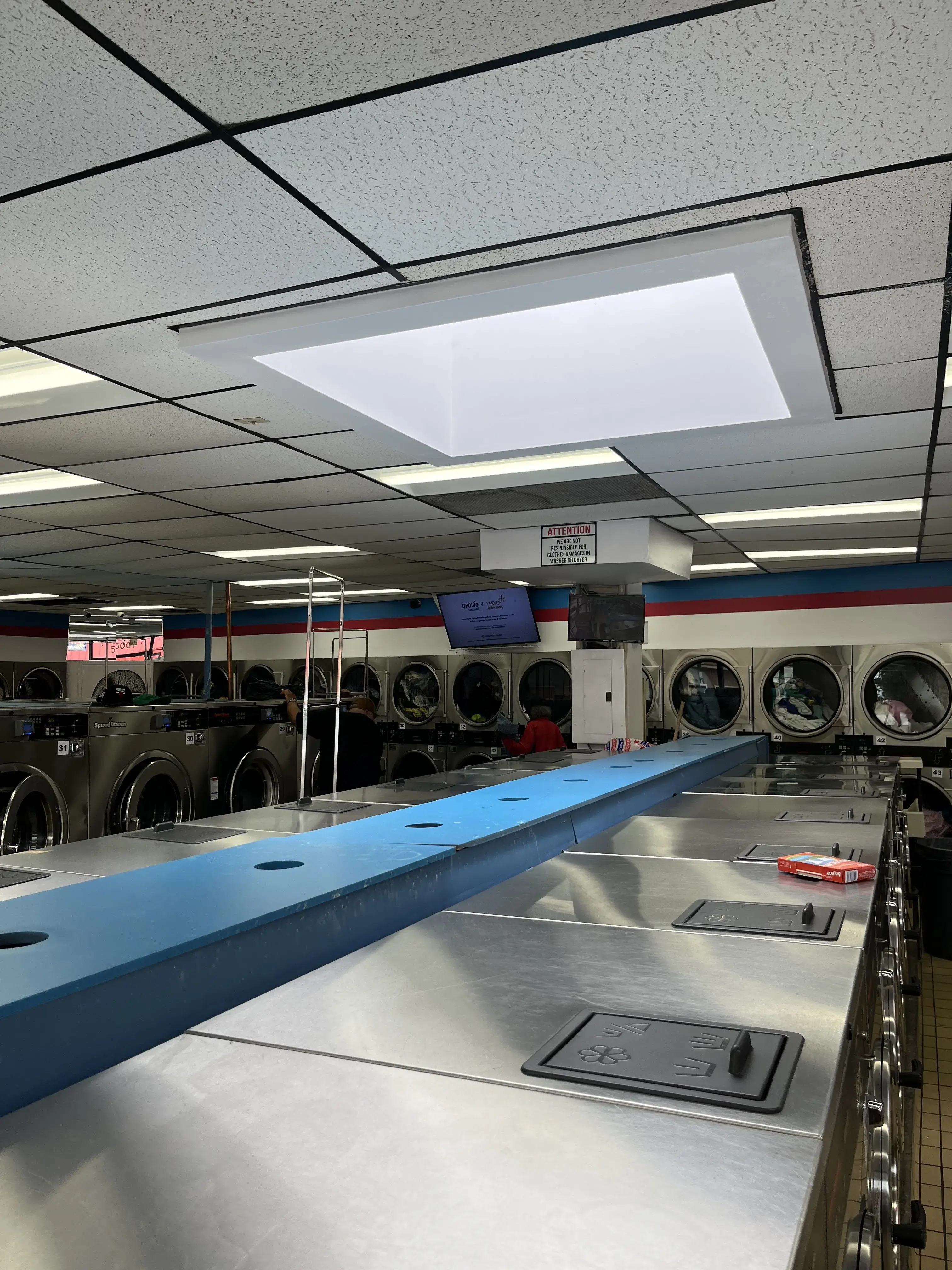Forest 24 Hour Laundromat thumbnail 19