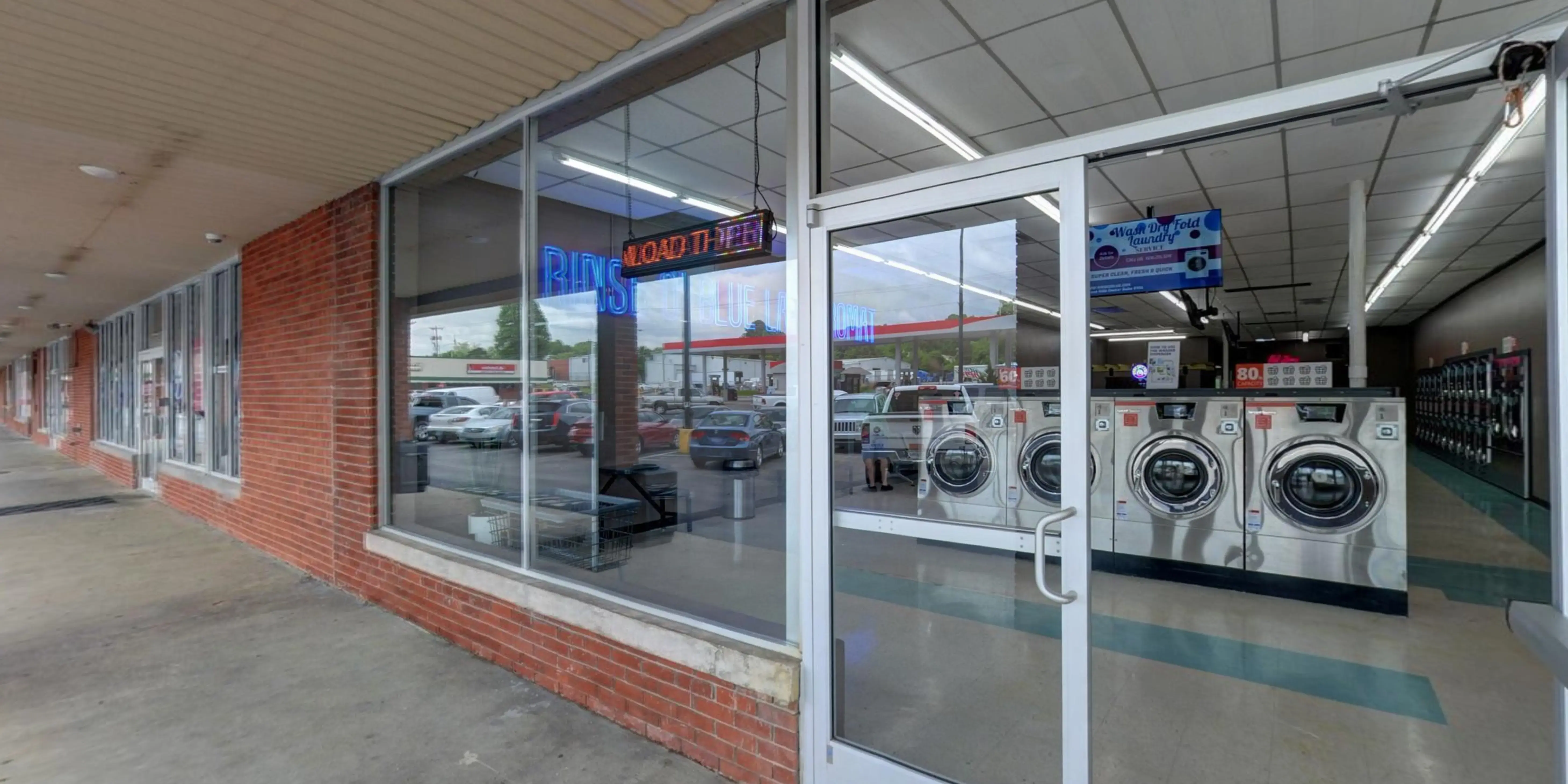 Forest Hills Rinse O' Blue Laundromat - Image 19