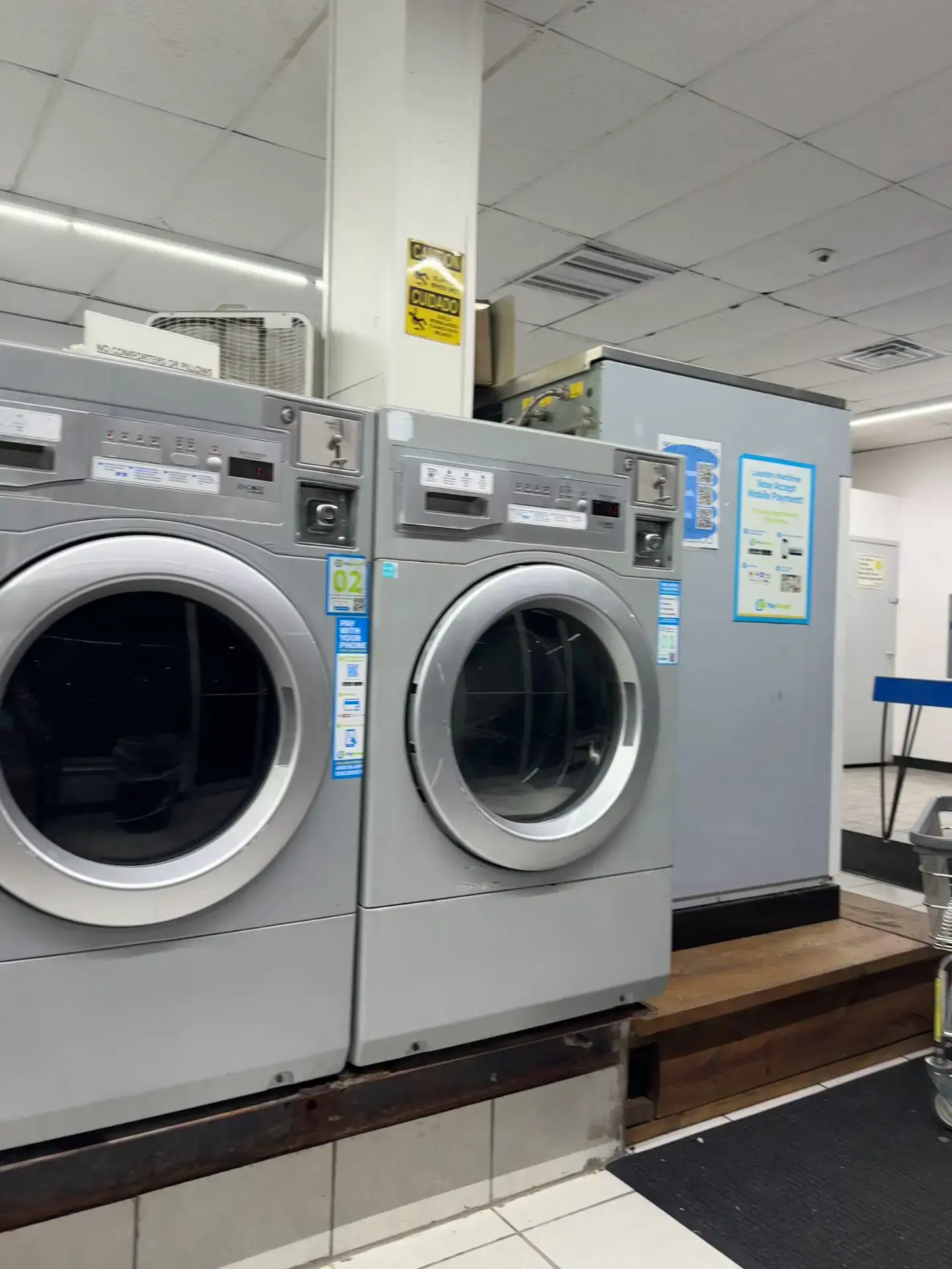 Forest Park Laundry Lavanderia 4843 Jonesboro Rd. thumbnail 14