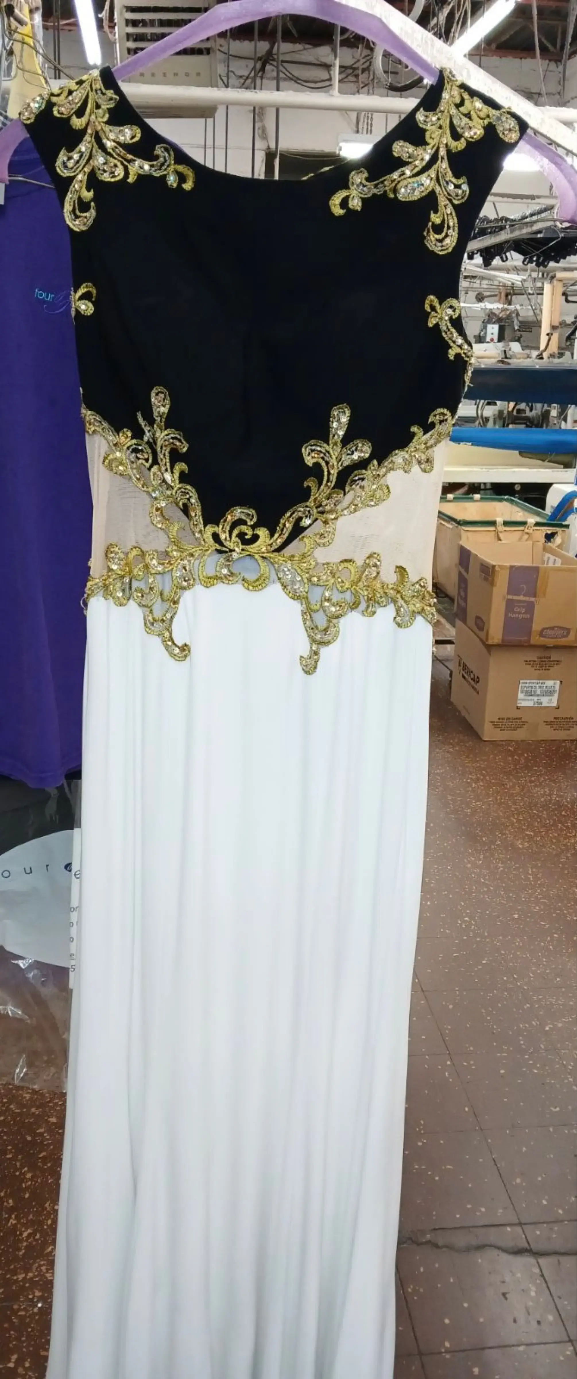 Four Seasons Dry Cleaners - Image 2