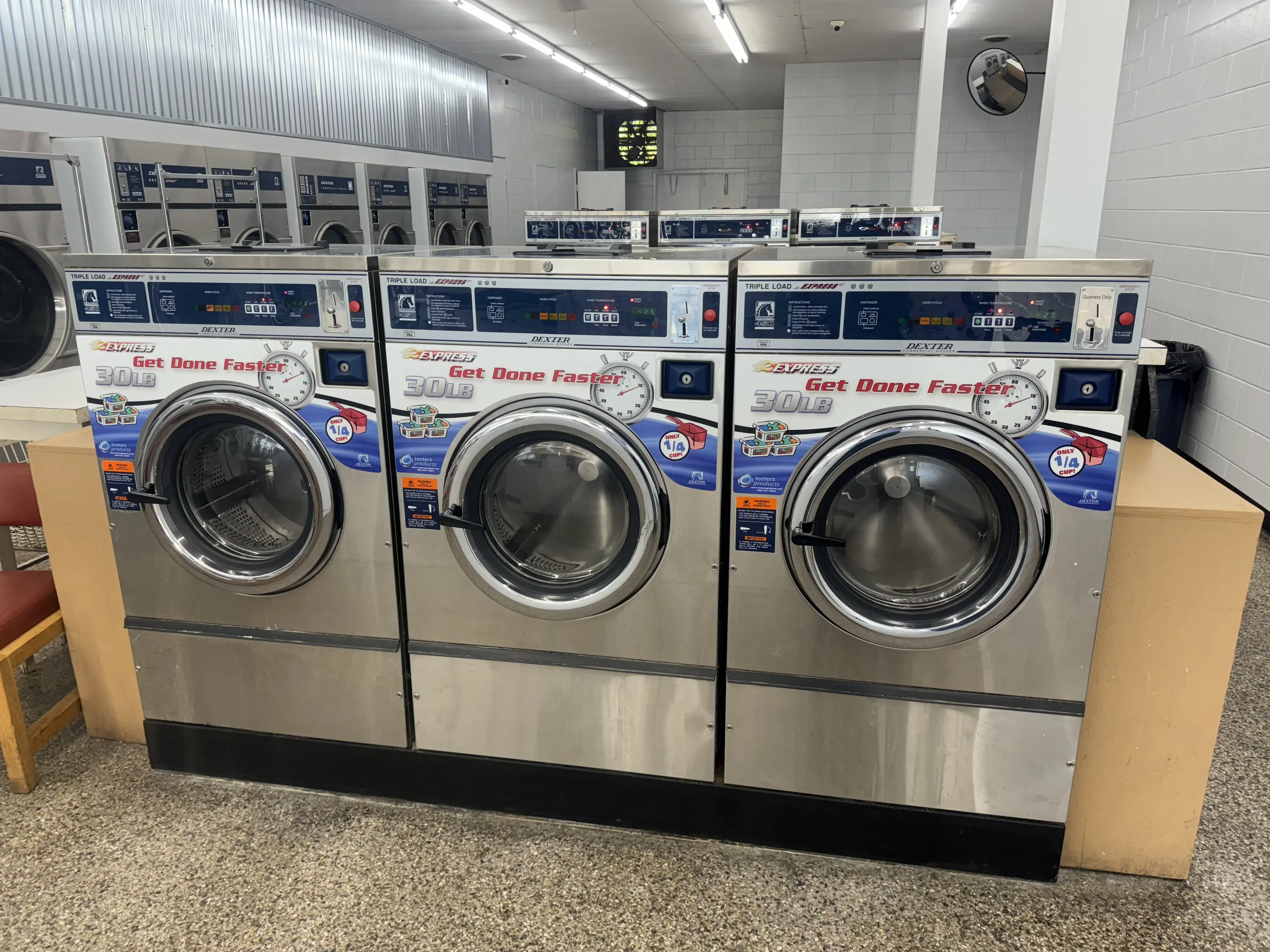 Fox Cleaners and Laundromat thumbnail 2