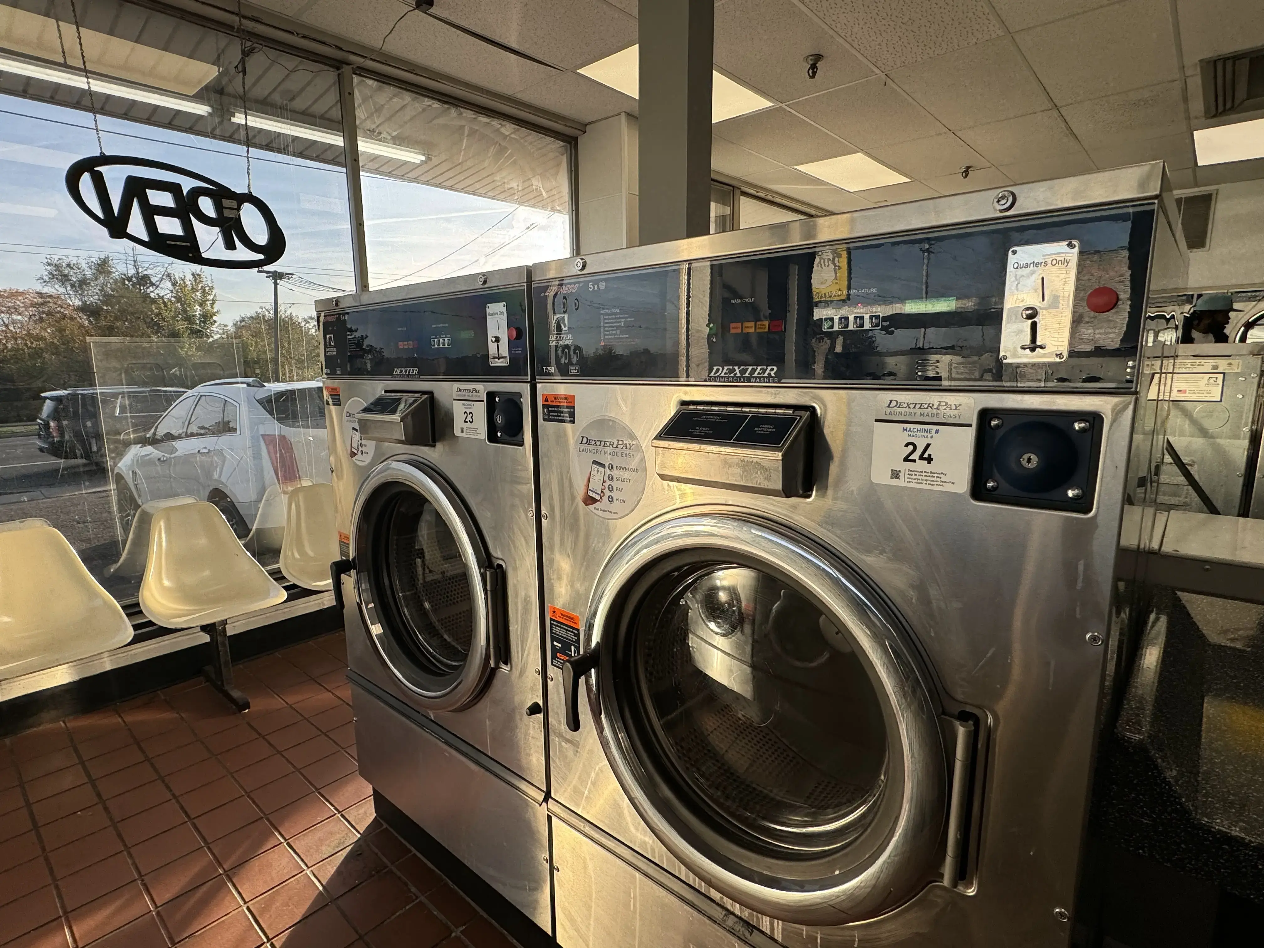 Fox Cleaners and Laundromat location
