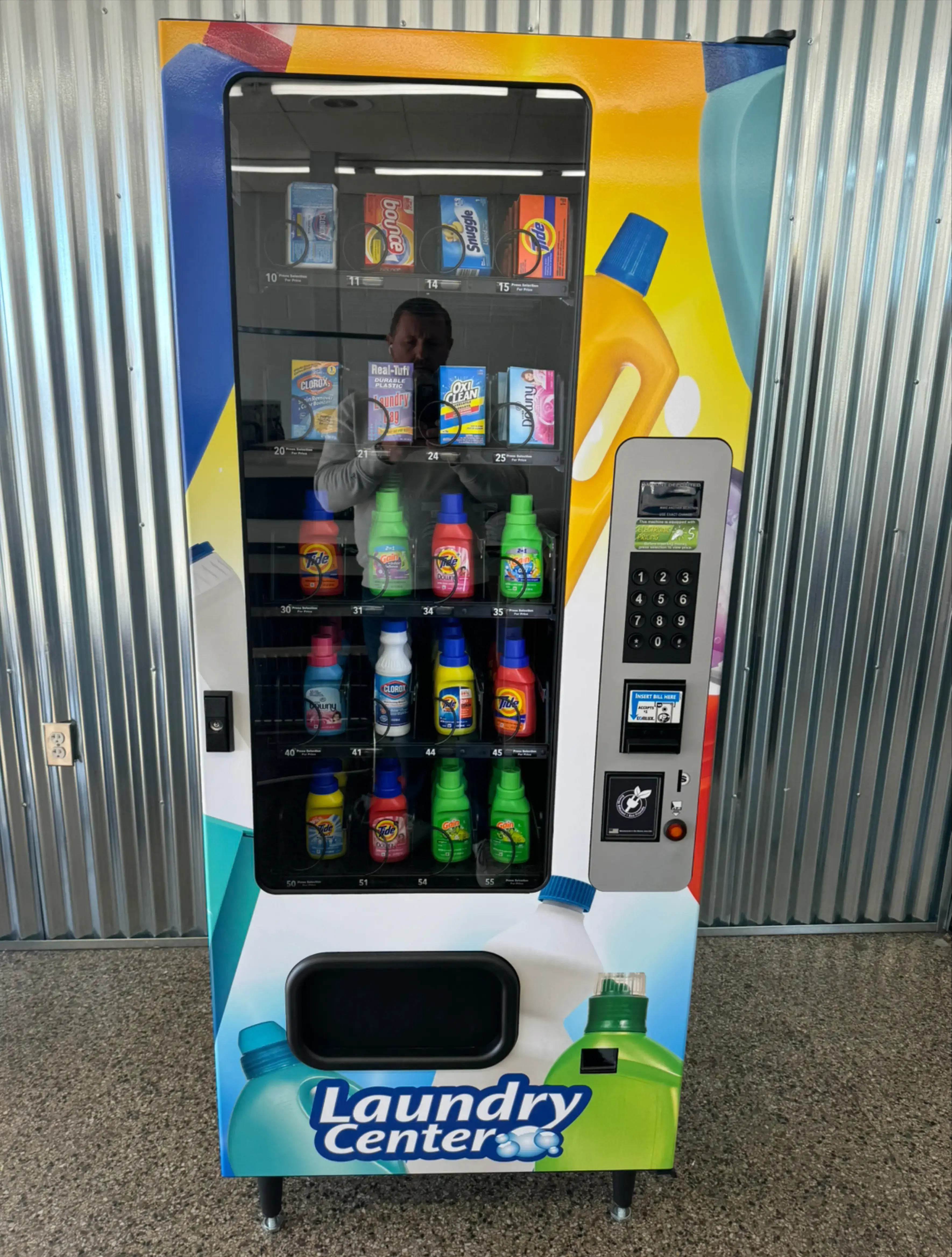 Fox Cleaners and Laundromat thumbnail 4