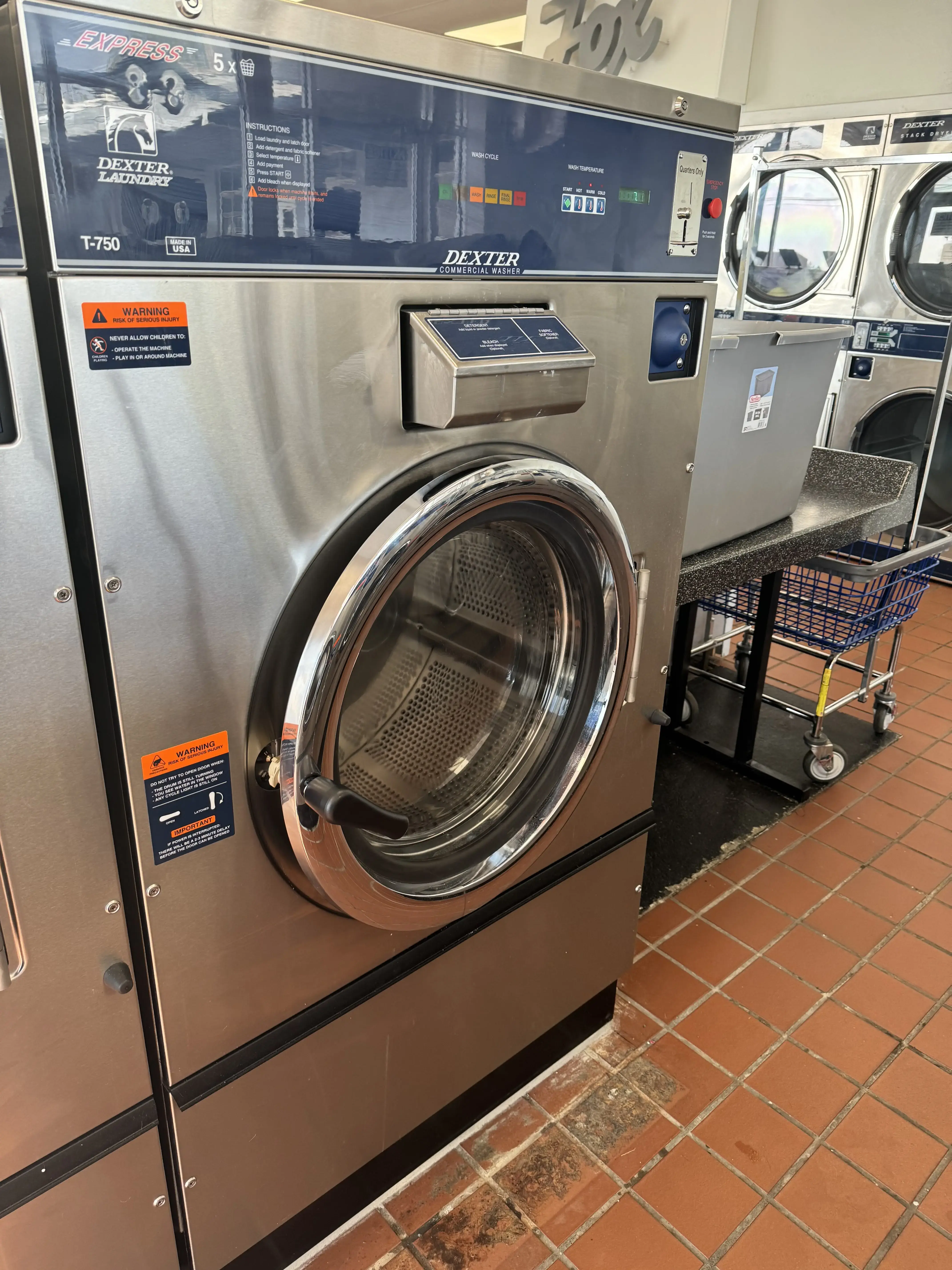 Fox Cleaners and Laundromat - Image 19