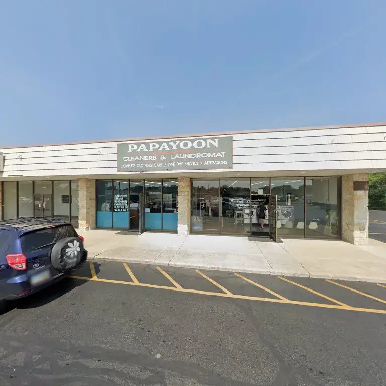 Fox Cleaners and Laundromat - Image 16