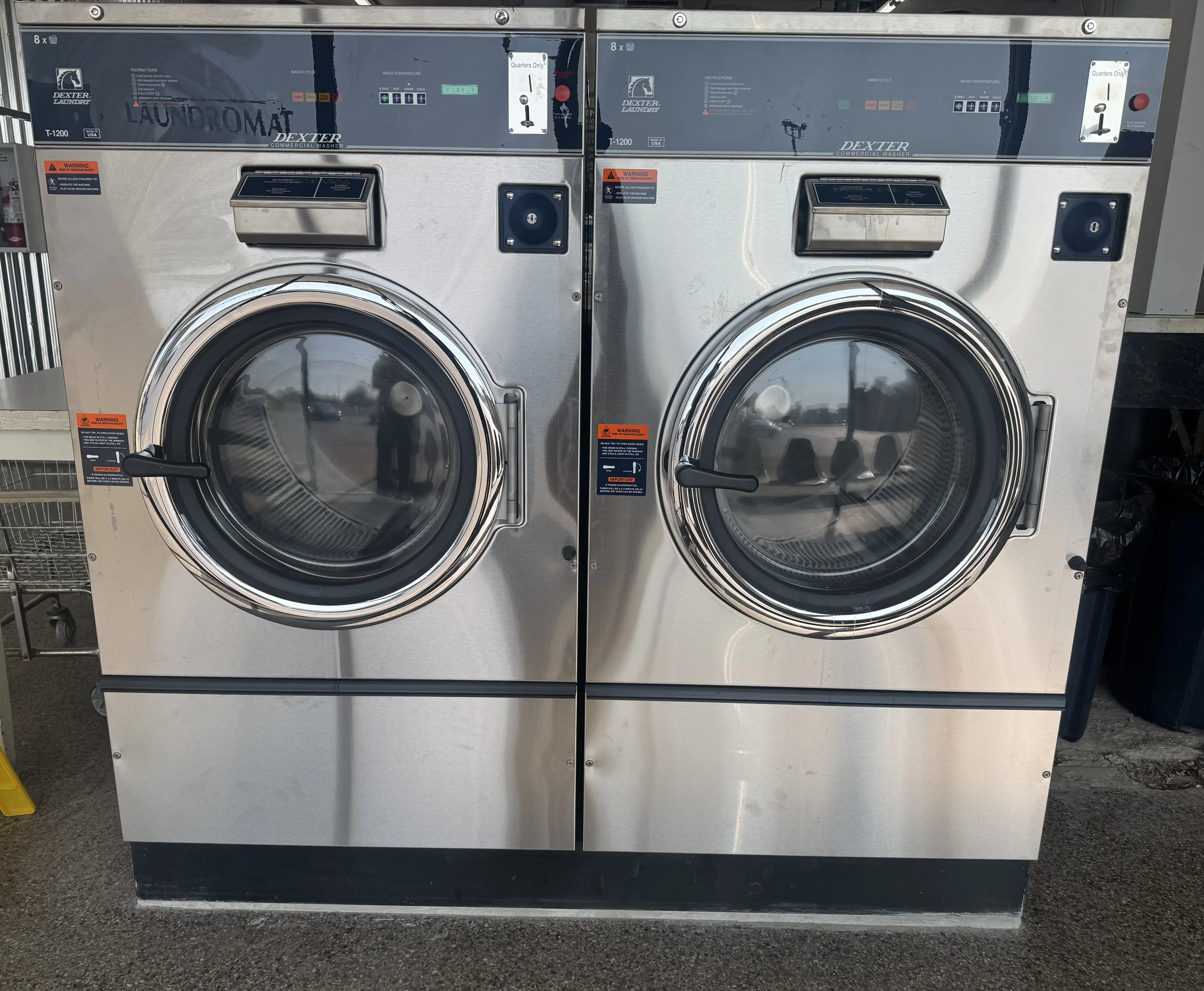 Fox Cleaners and Laundromat - Image 12