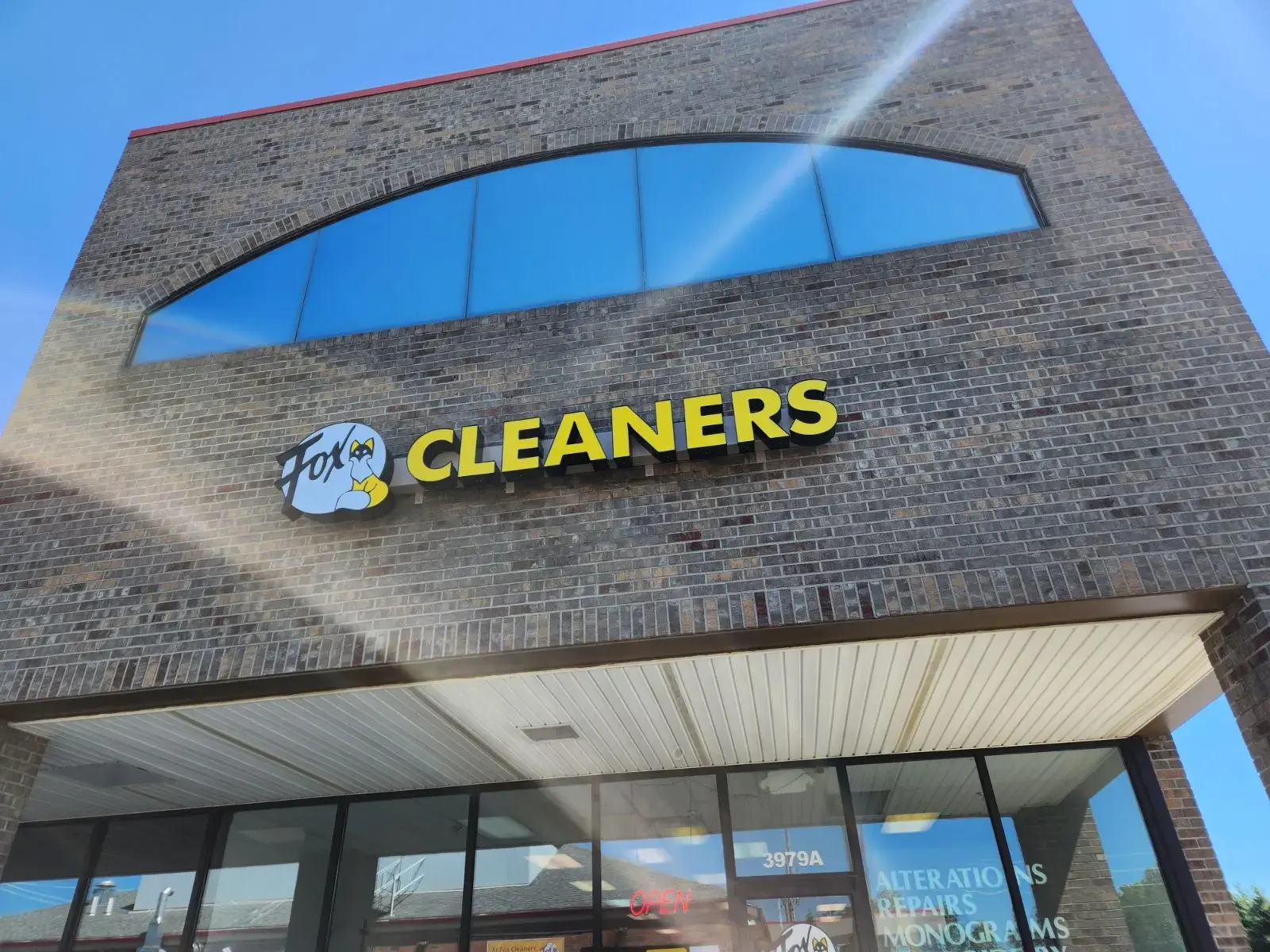 Fox Cleaners - Image 4
