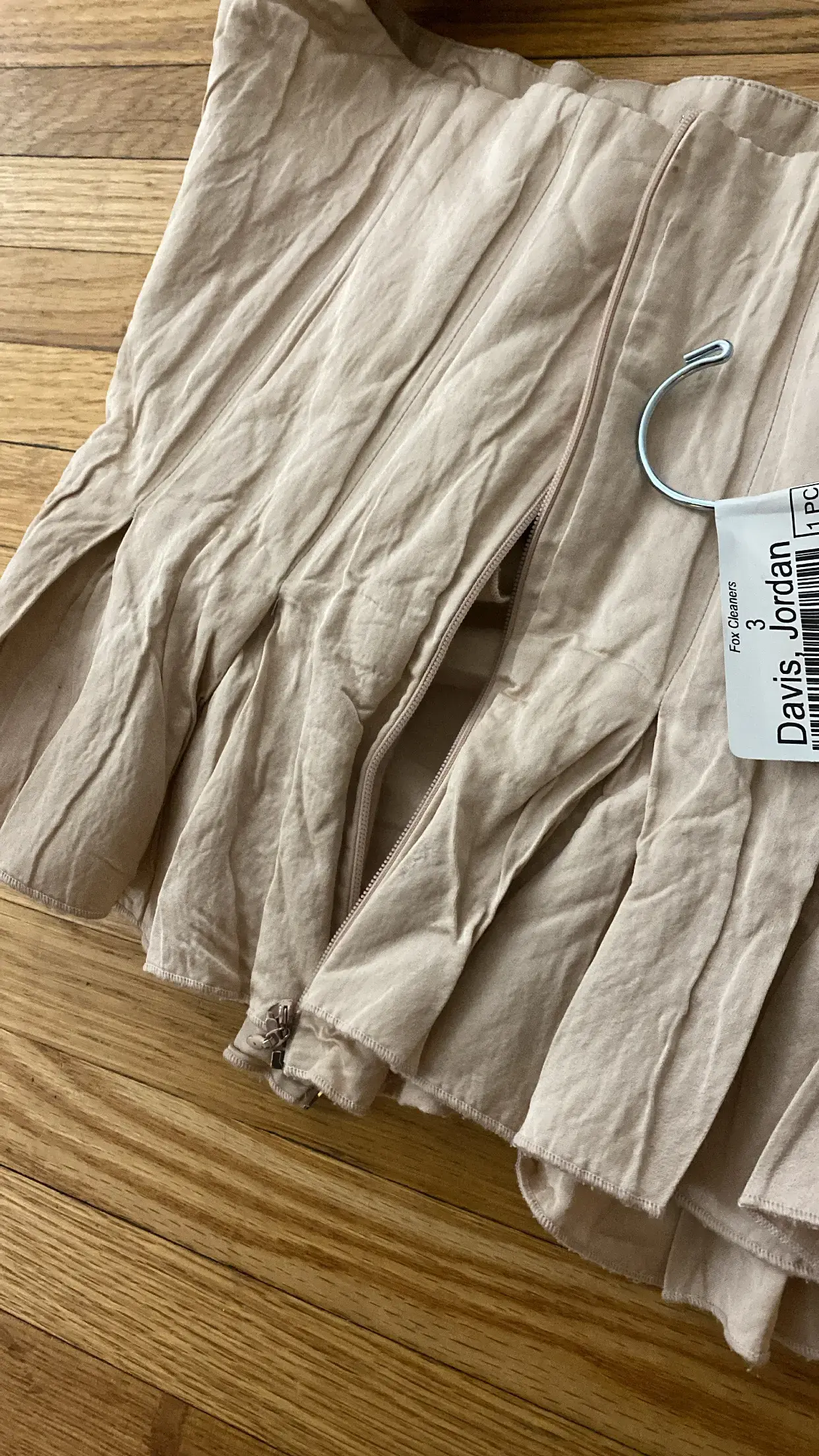 Fox Cleaners - Image 15