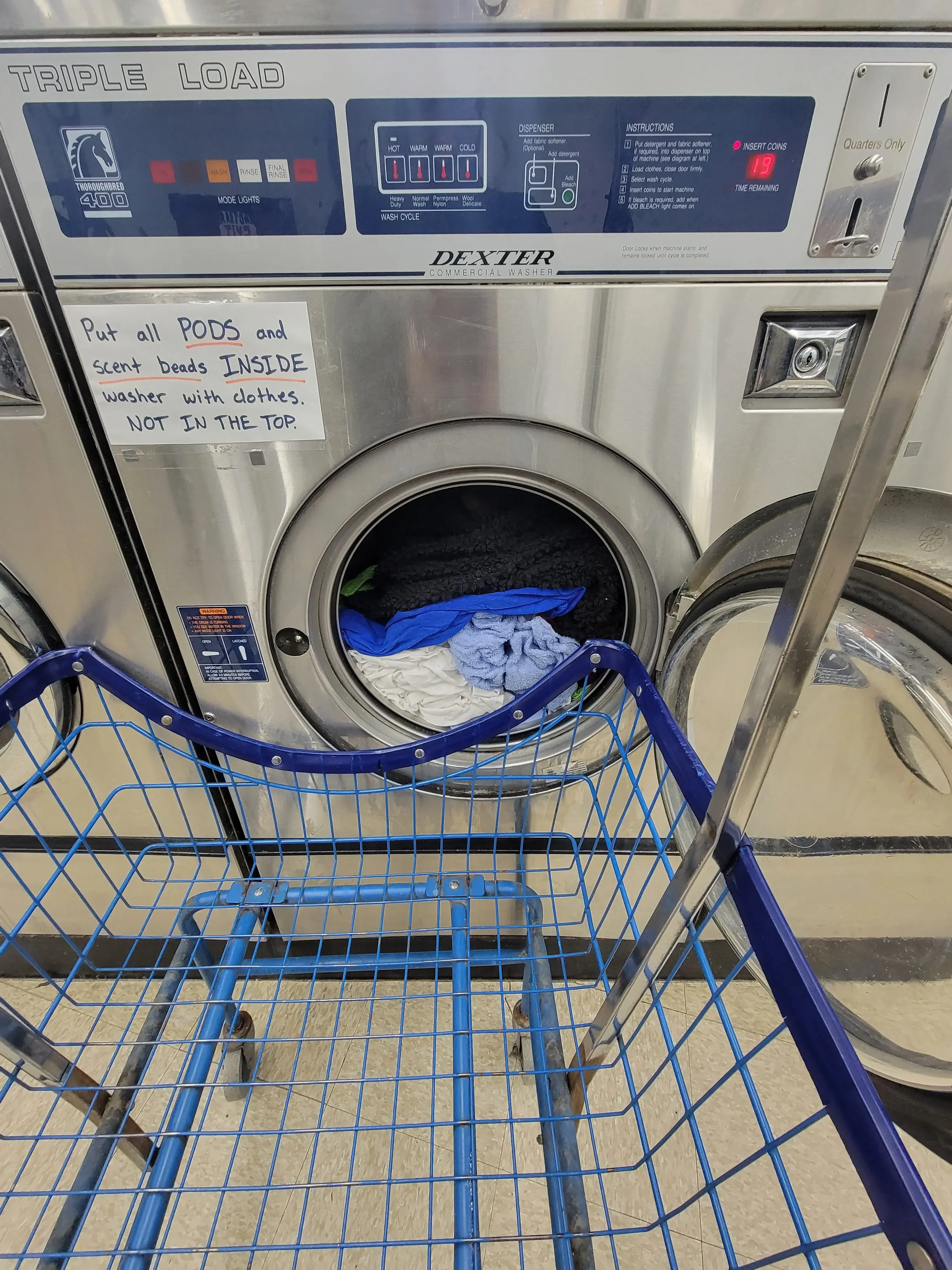 Fox Laundromat and Cleaners thumbnail 4