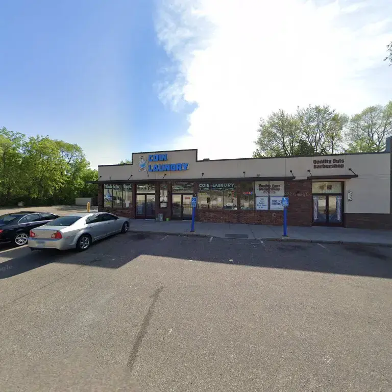 frama laundromat for wash and fold. thumbnail 7