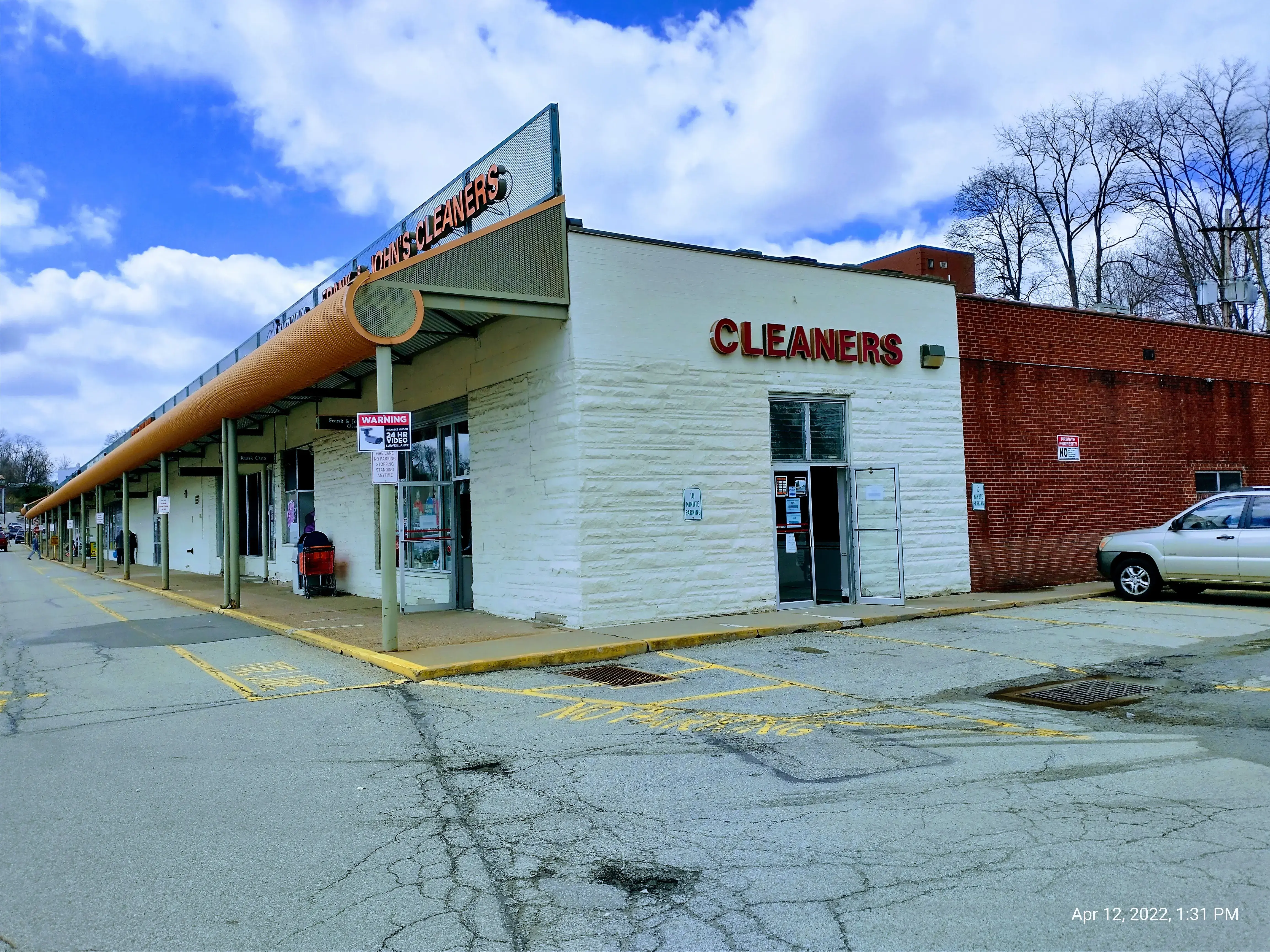 Frank & John's Cleaners thumbnail 5