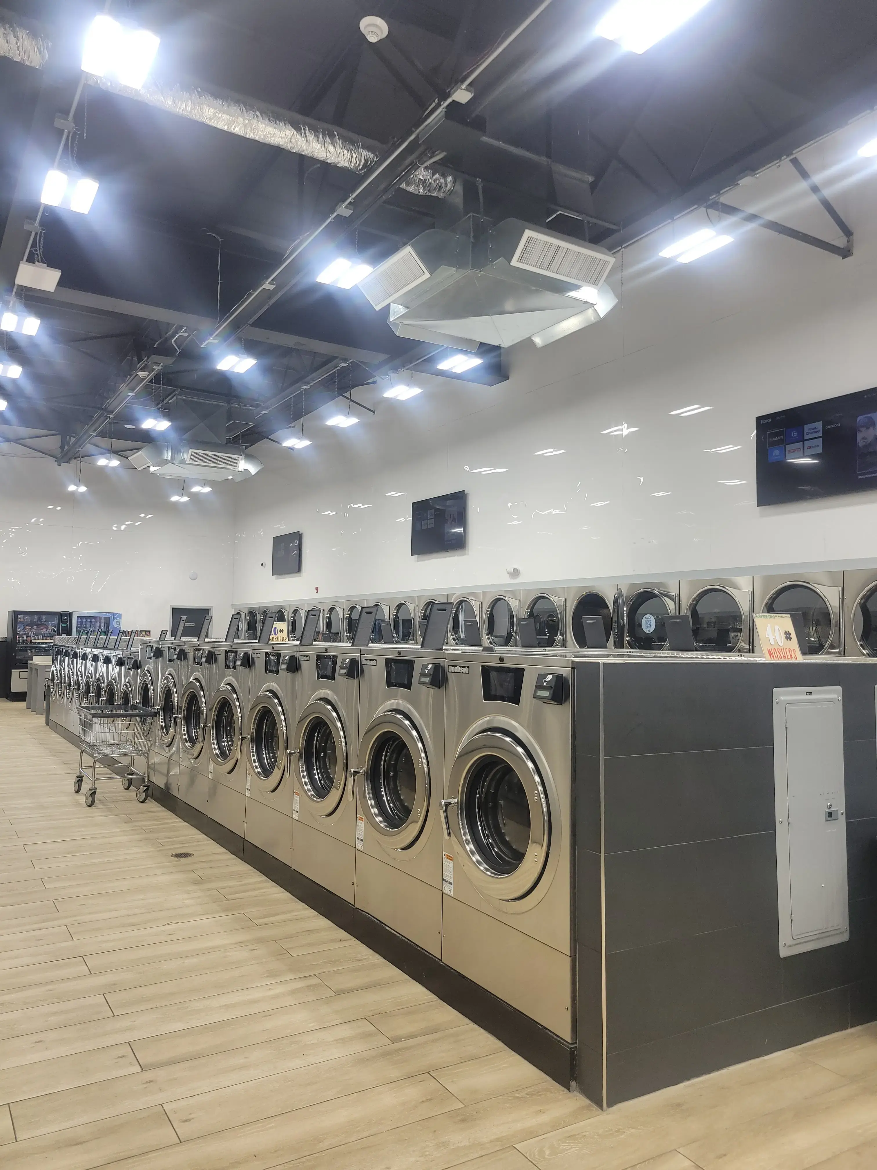 Frankford- Mayfair Laundry Zone - Image 12