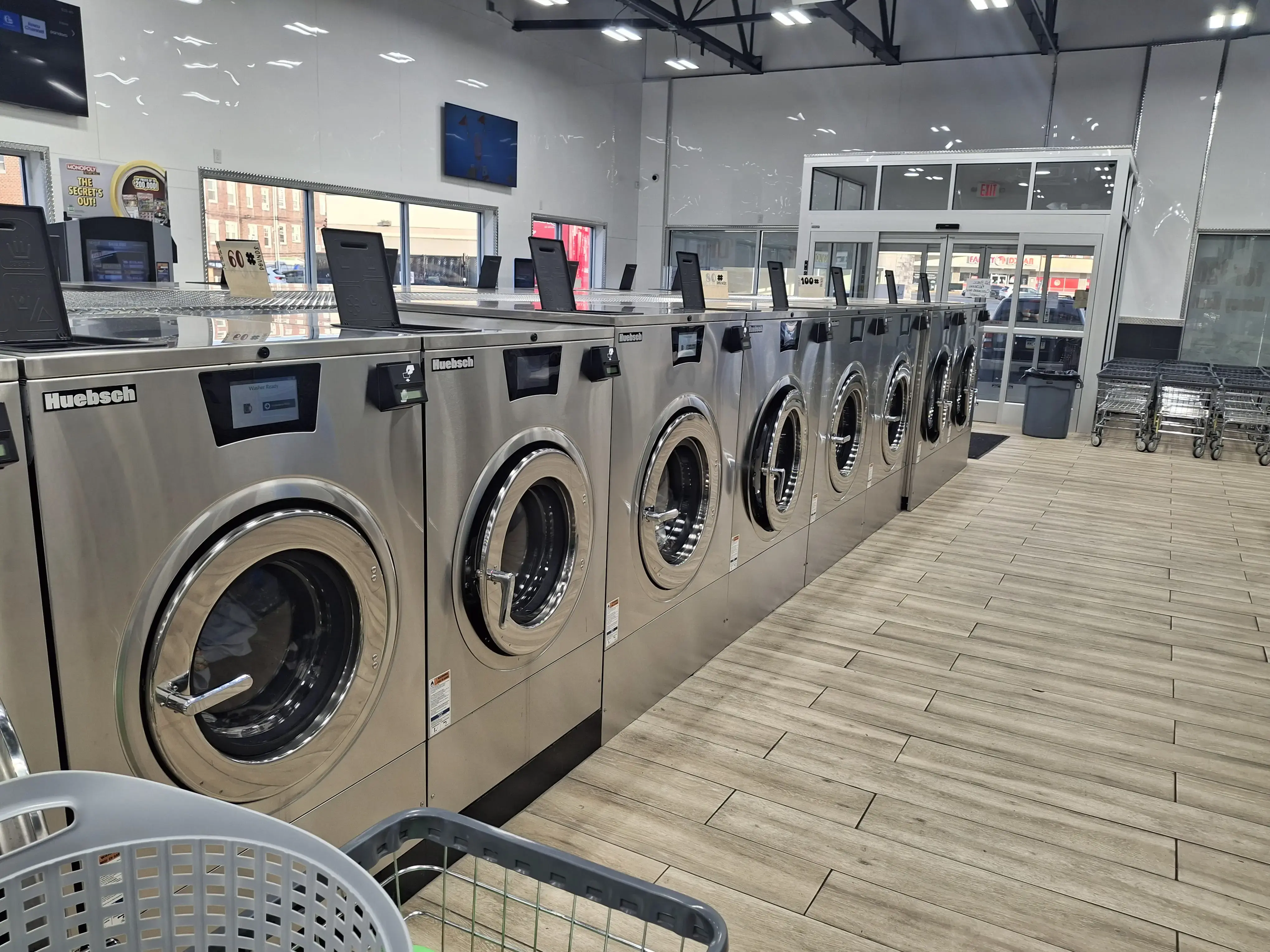 Frankford- Mayfair Laundry Zone thumbnail 14
