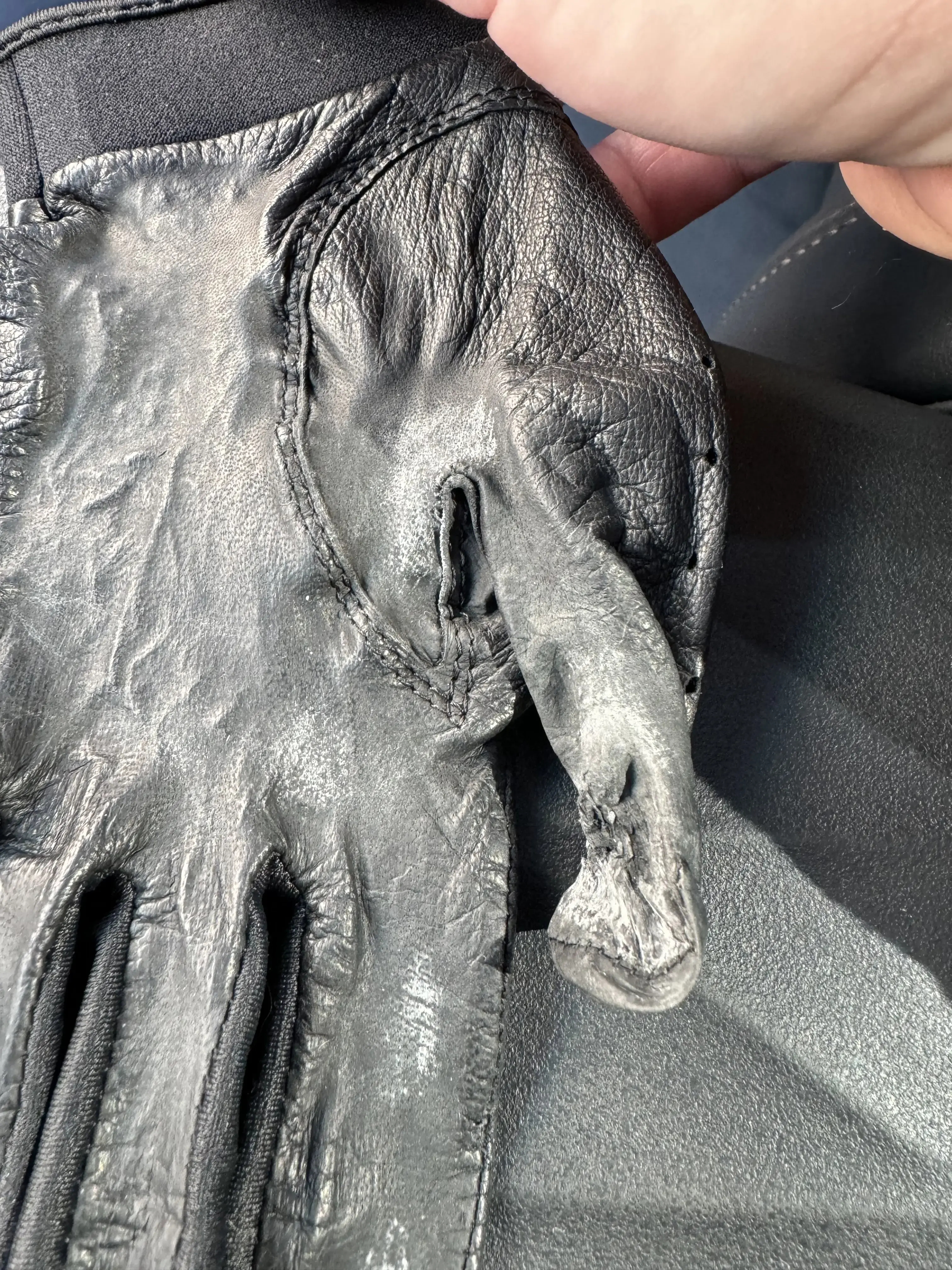 Frankford Cleaners & Shirt - Image 13