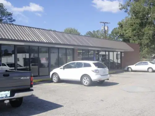 Franklin-West Laundry Land Laundromat - Image 6