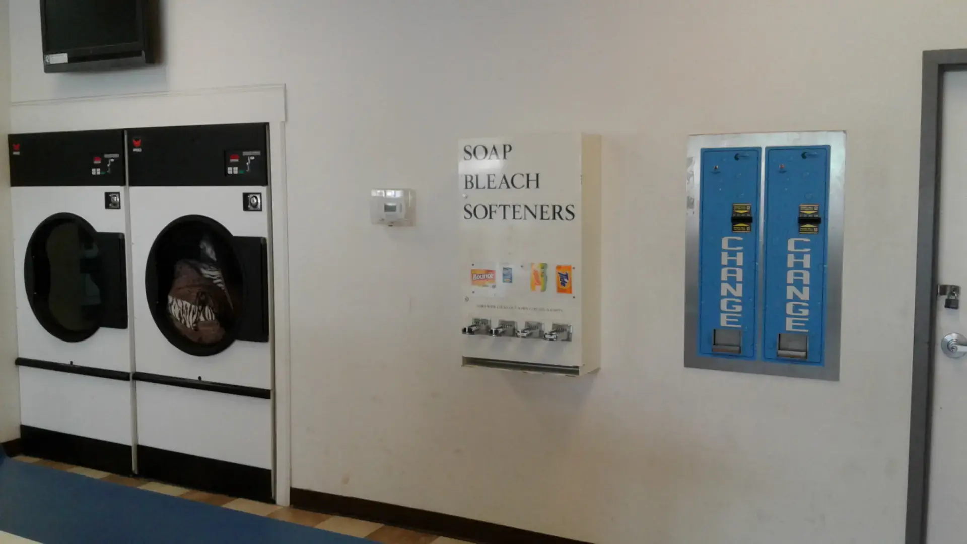 Frank's Coin Laundry thumbnail 4