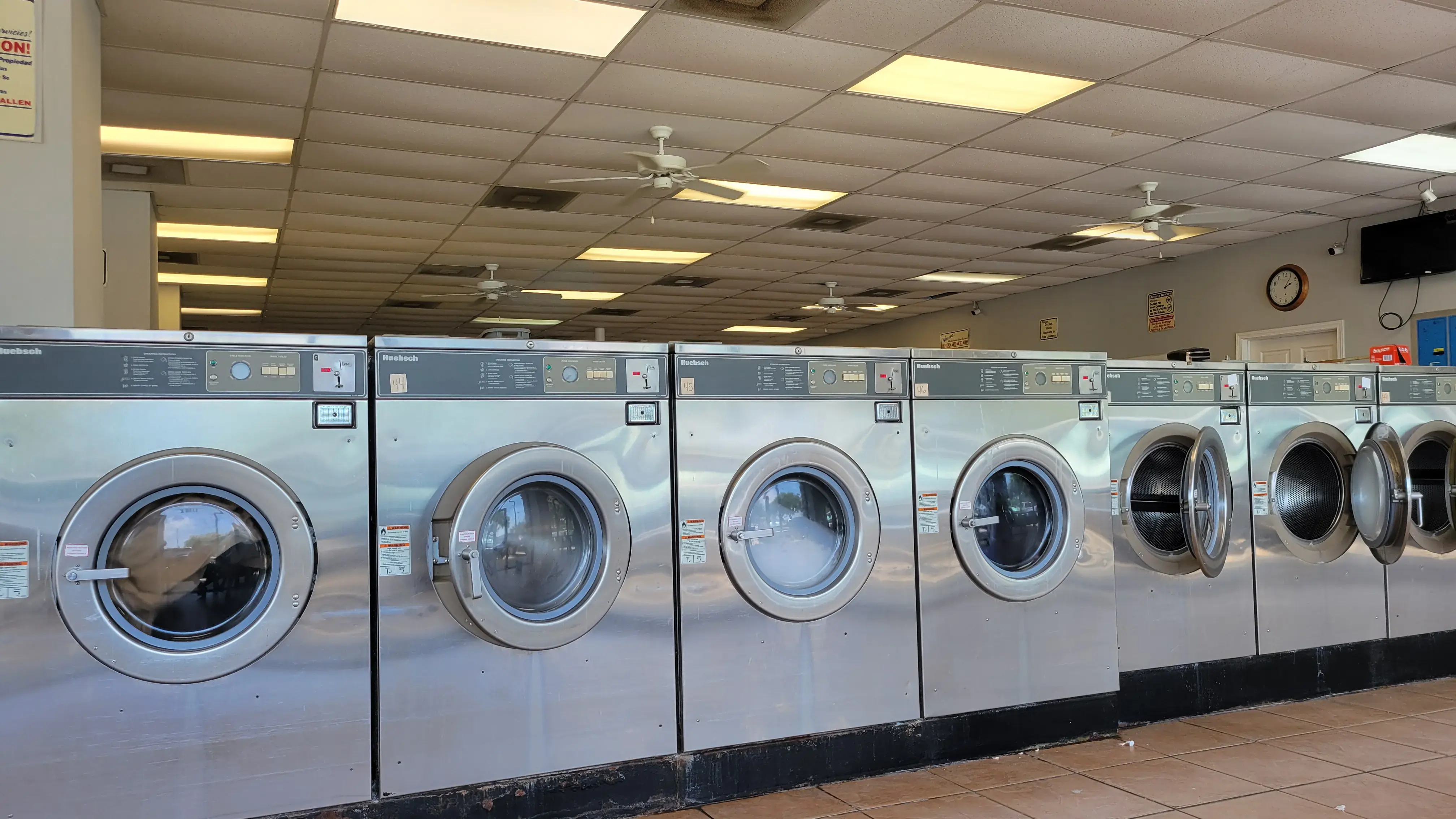 Franz Washateria And Cleaners location