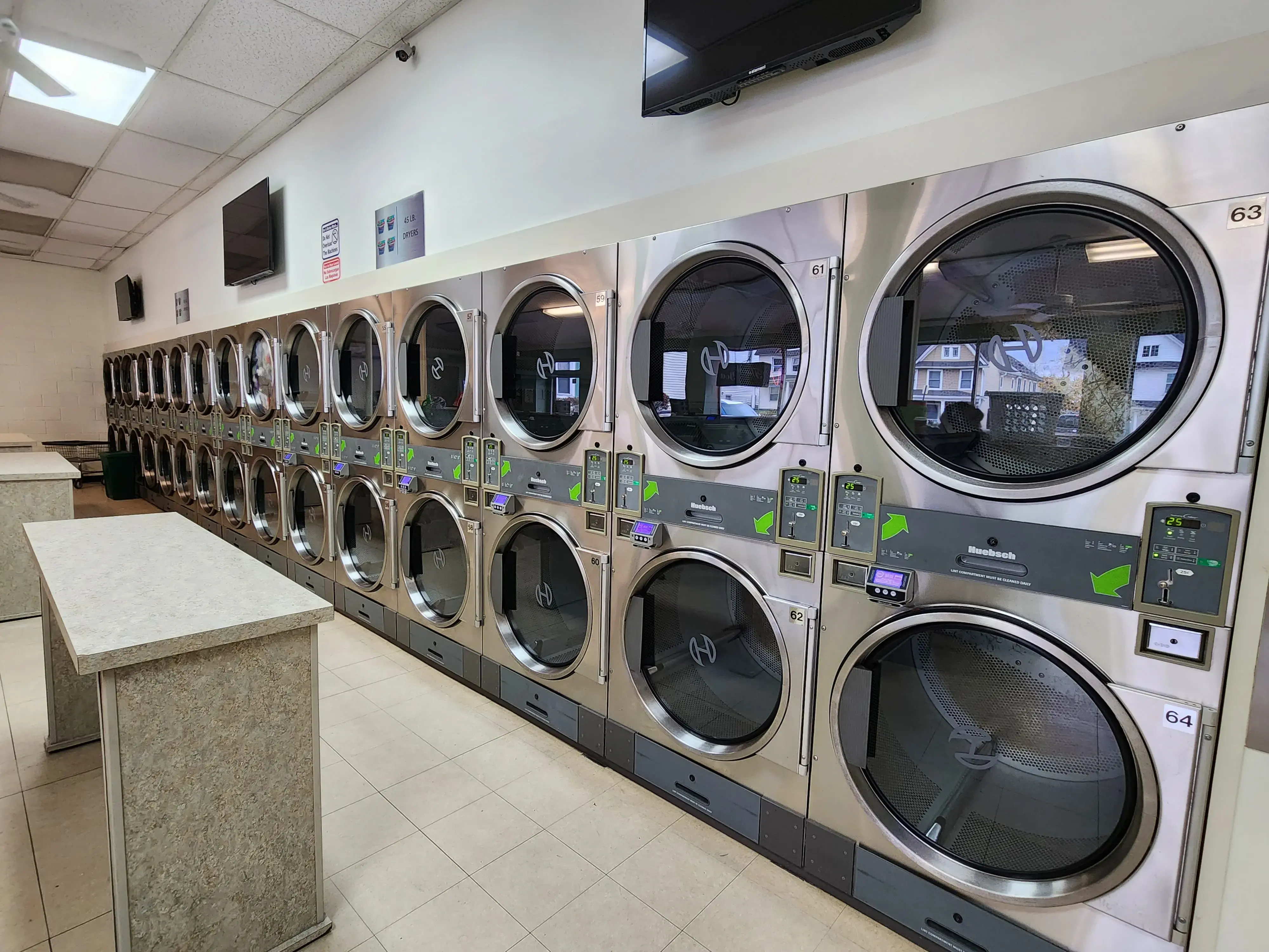 Fredericksburg Laundromat thumbnail 7