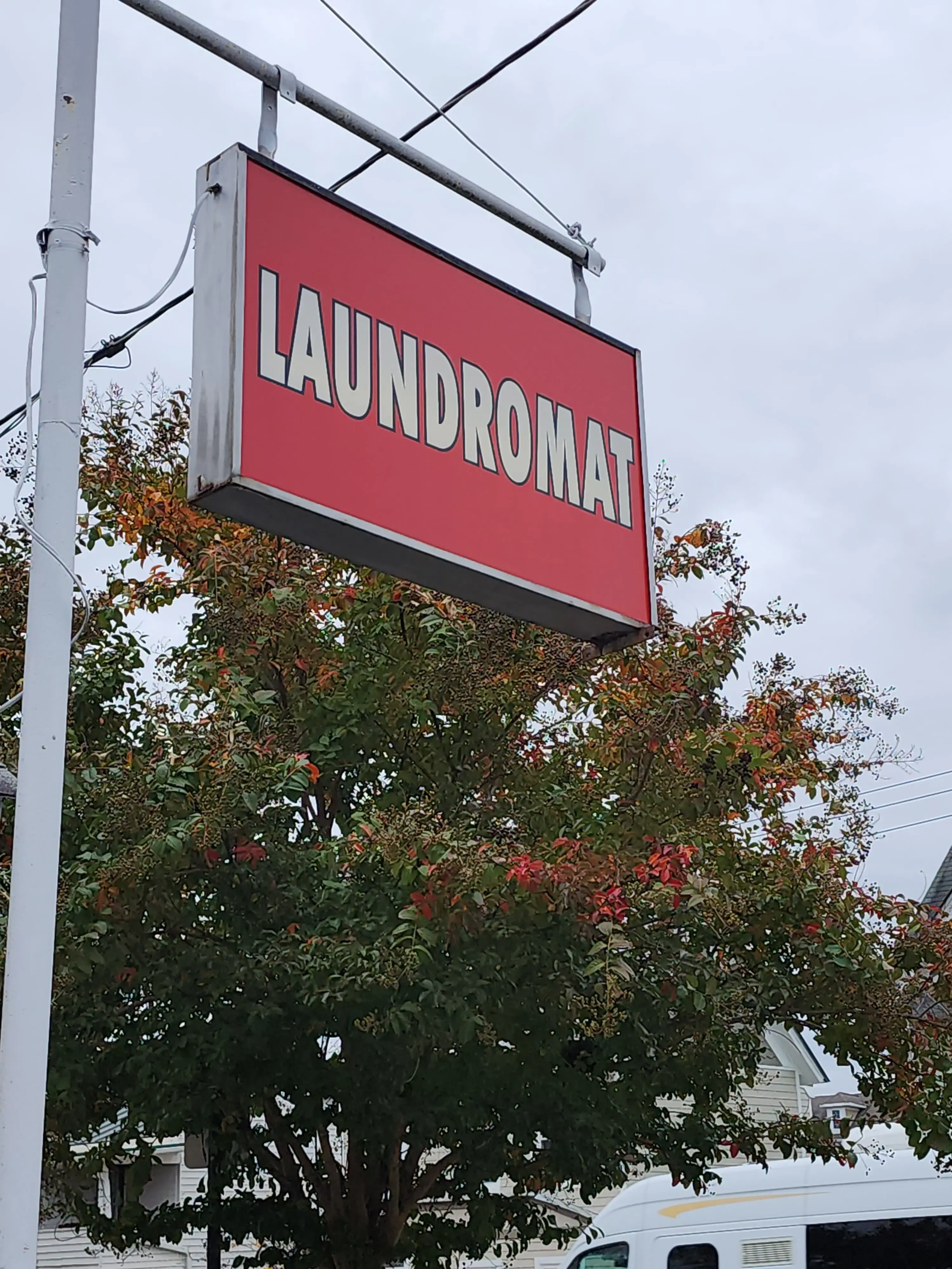Fredericksburg Laundromat - Image 3