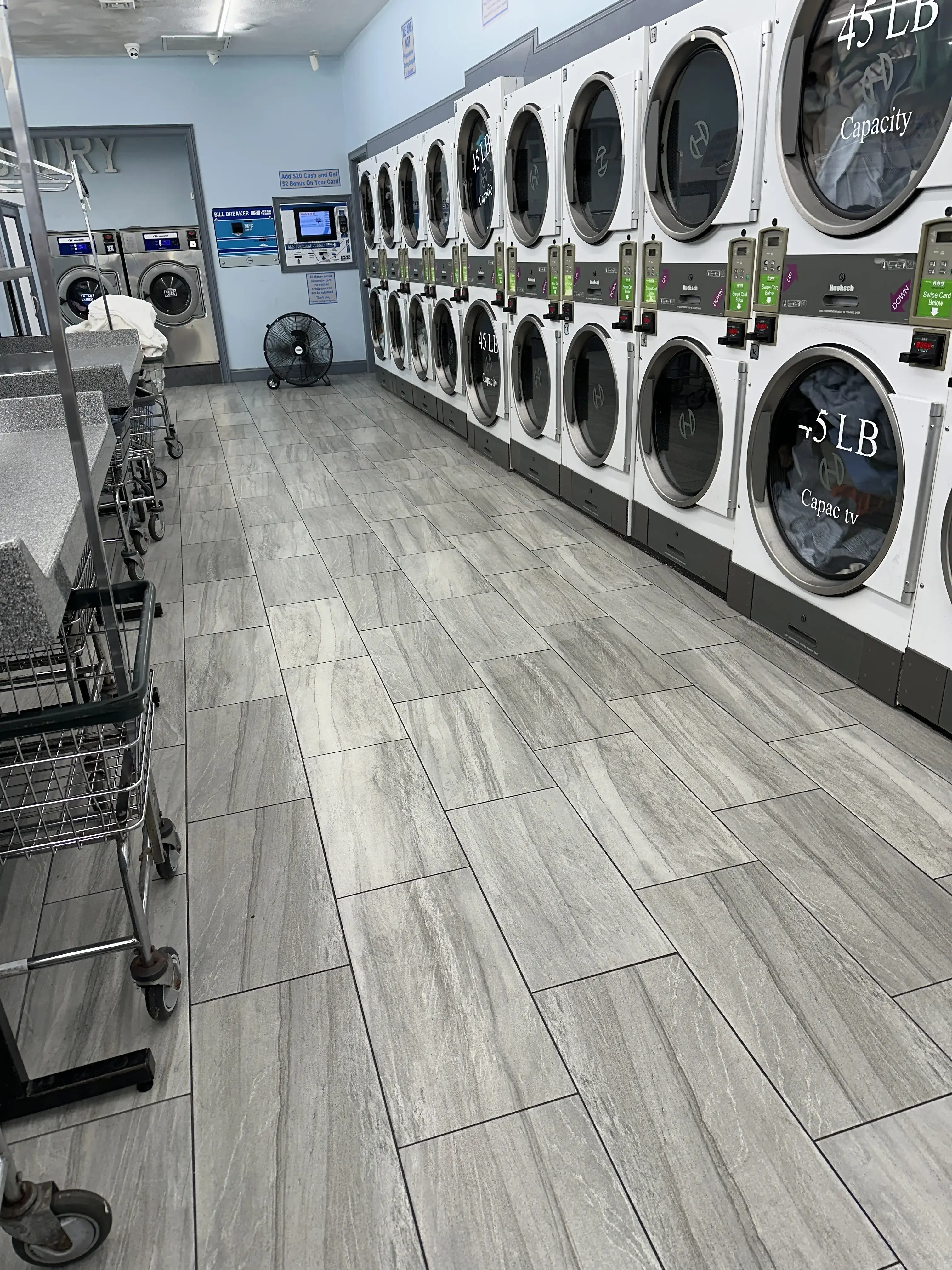 Freeway Laundry thumbnail 5