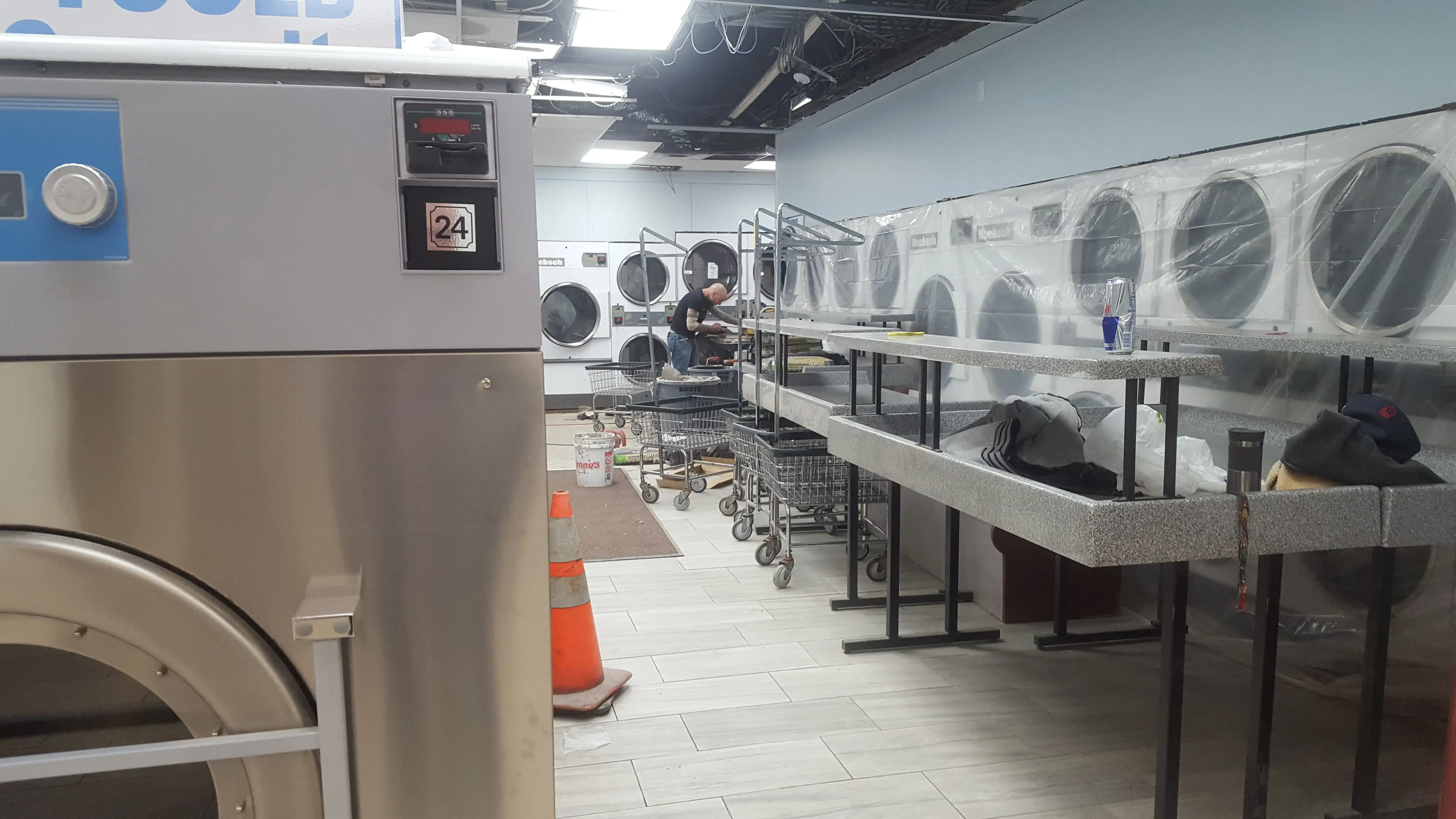 Freeway Laundry II - Image 5