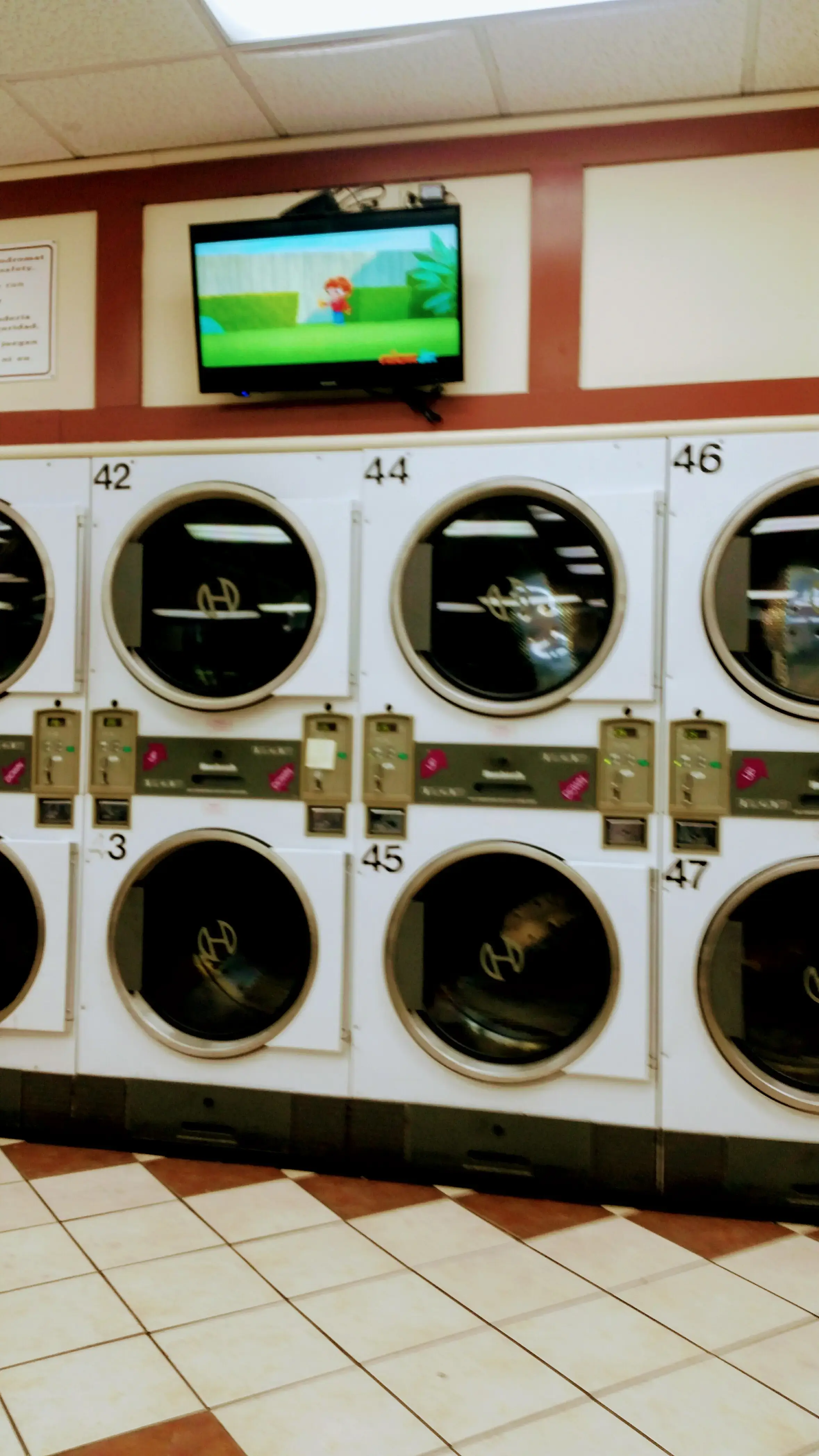 Freeway Laundry II - Image 7