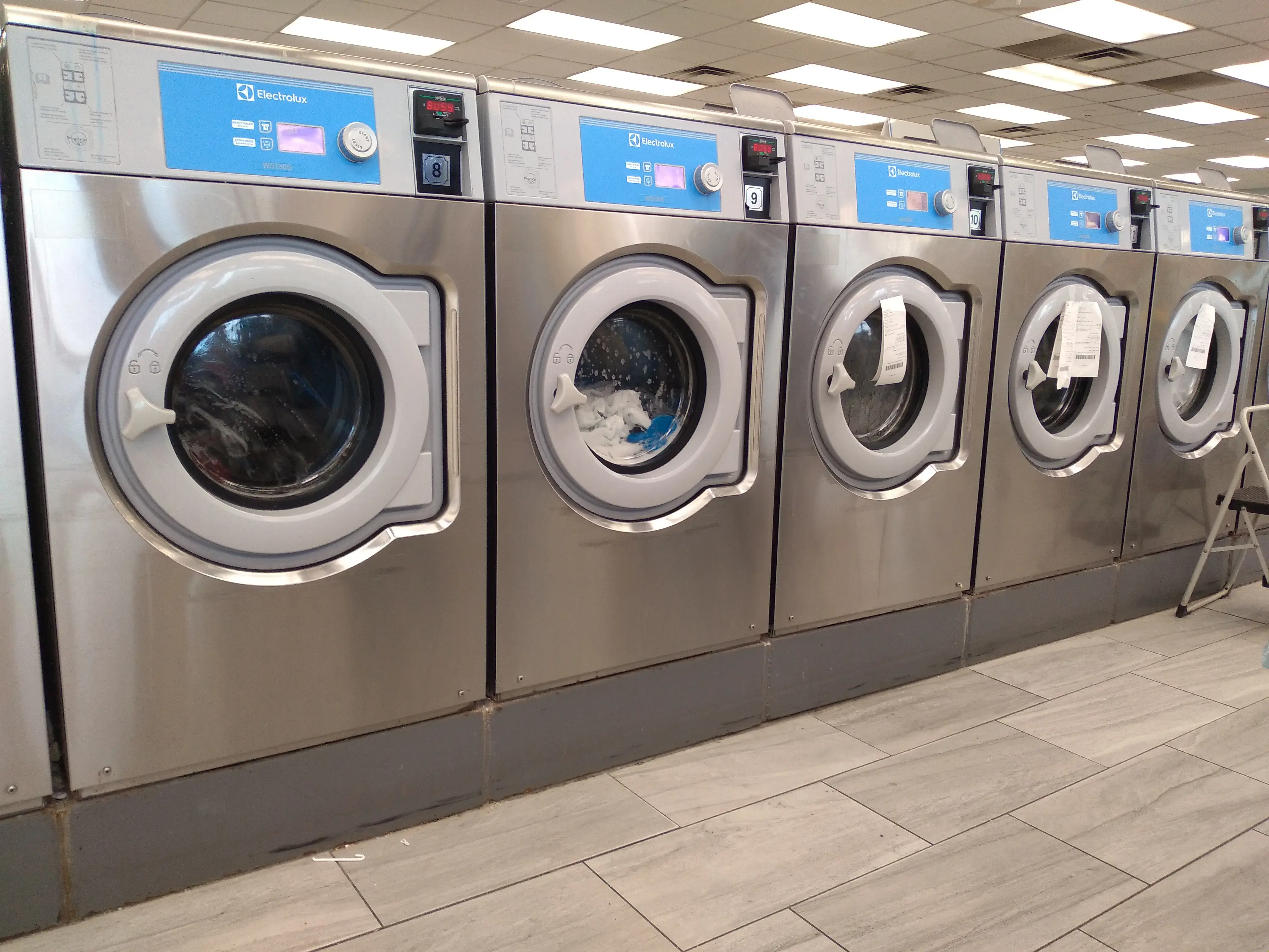 Freeway Laundry II location