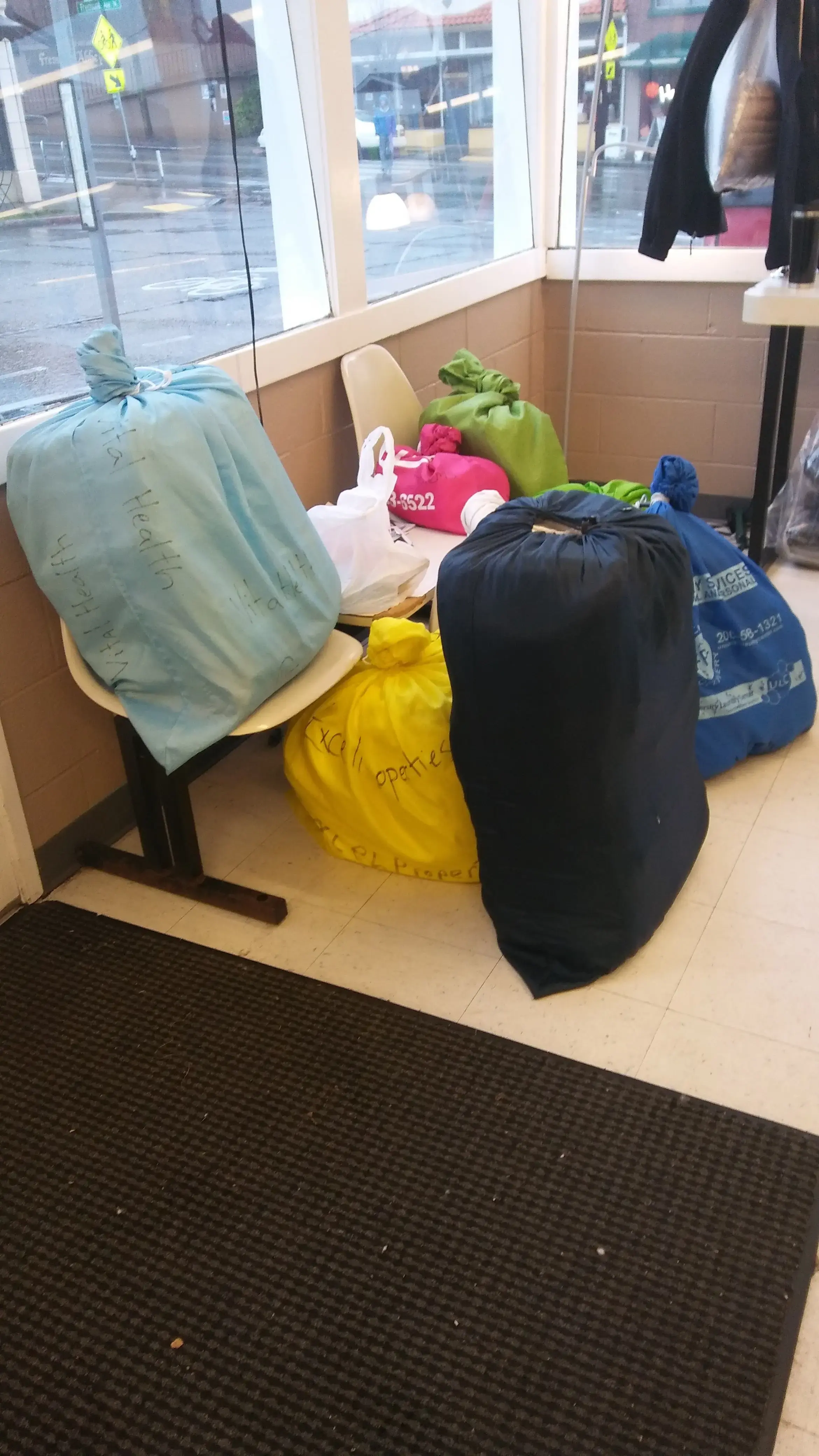 Fremont Laundry Center - Image 2