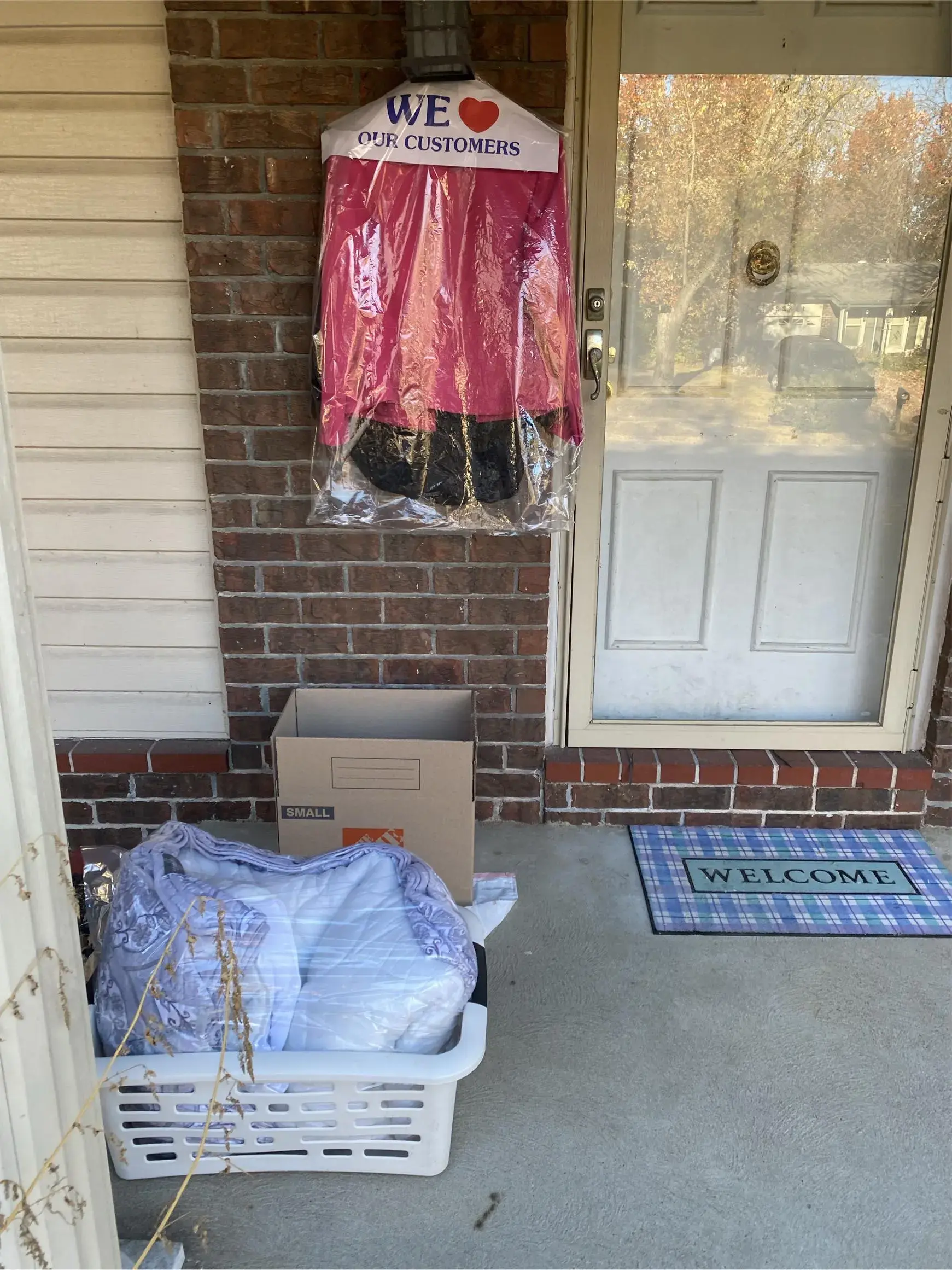 Frenchie's Quality Cleaners - Image 1
