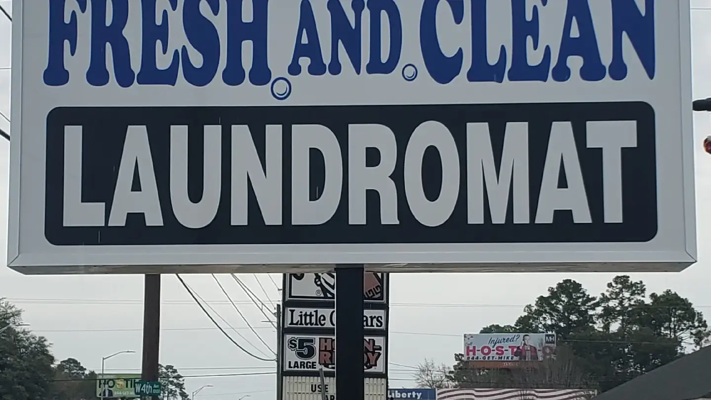 Fresh and Clean Laundromat - Image 7