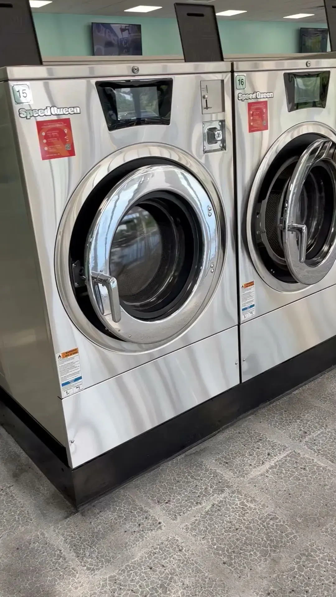 Fresh and Clean Laundromat thumbnail 14