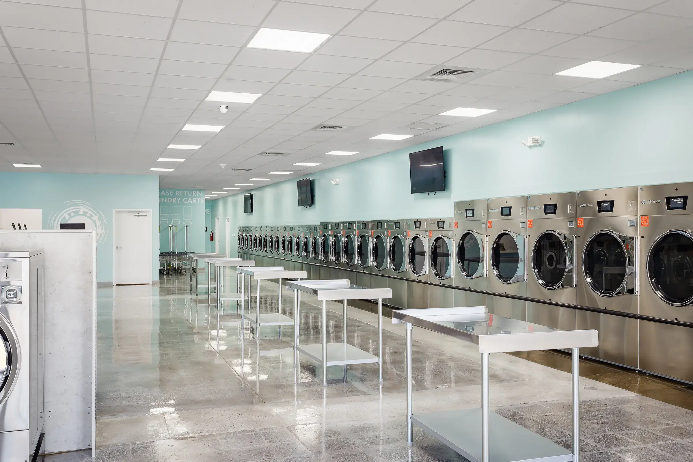Fresh and Clean Laundromat thumbnail 1
