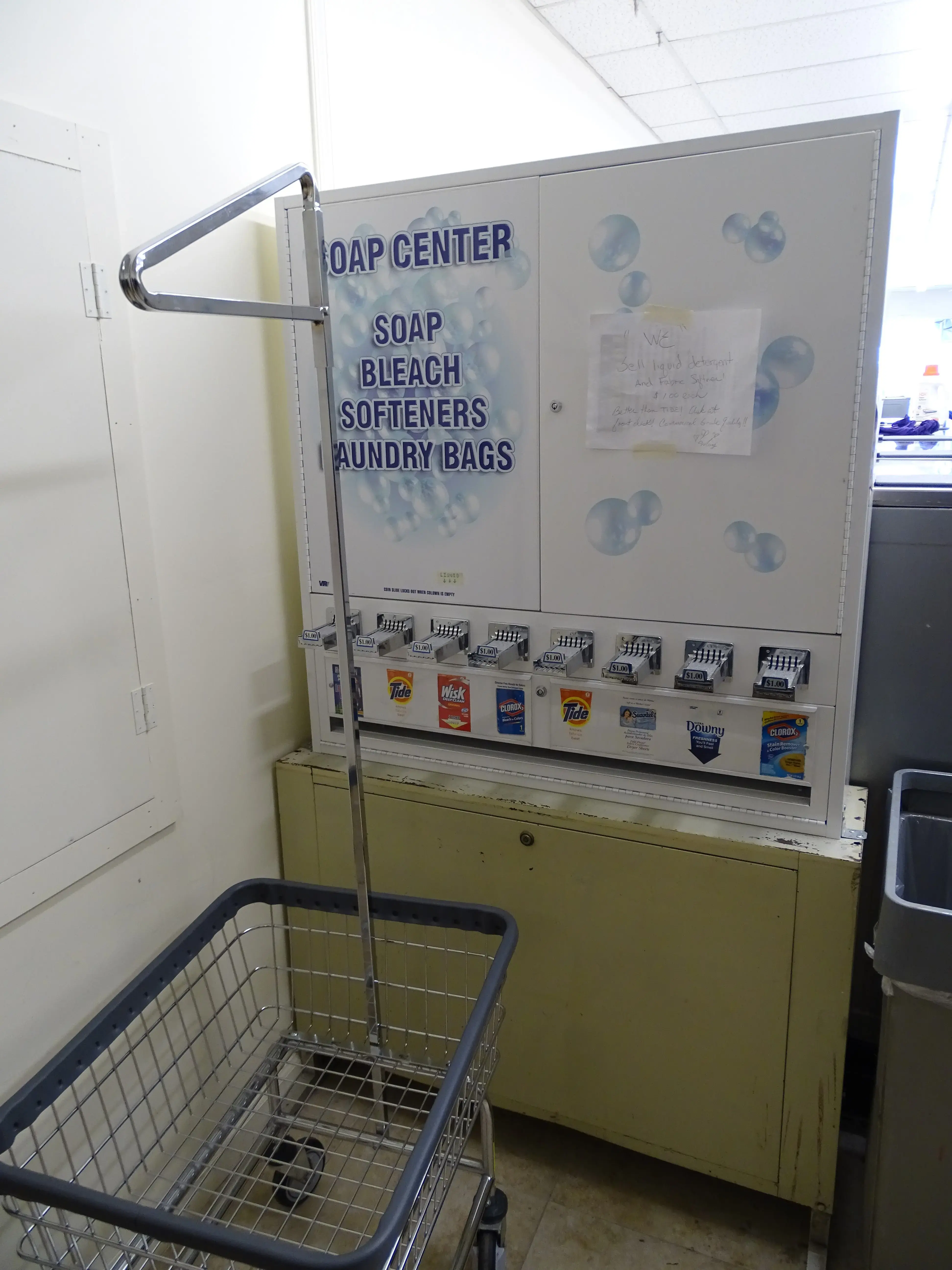 Fresh and Clean Laundromat thumbnail 10