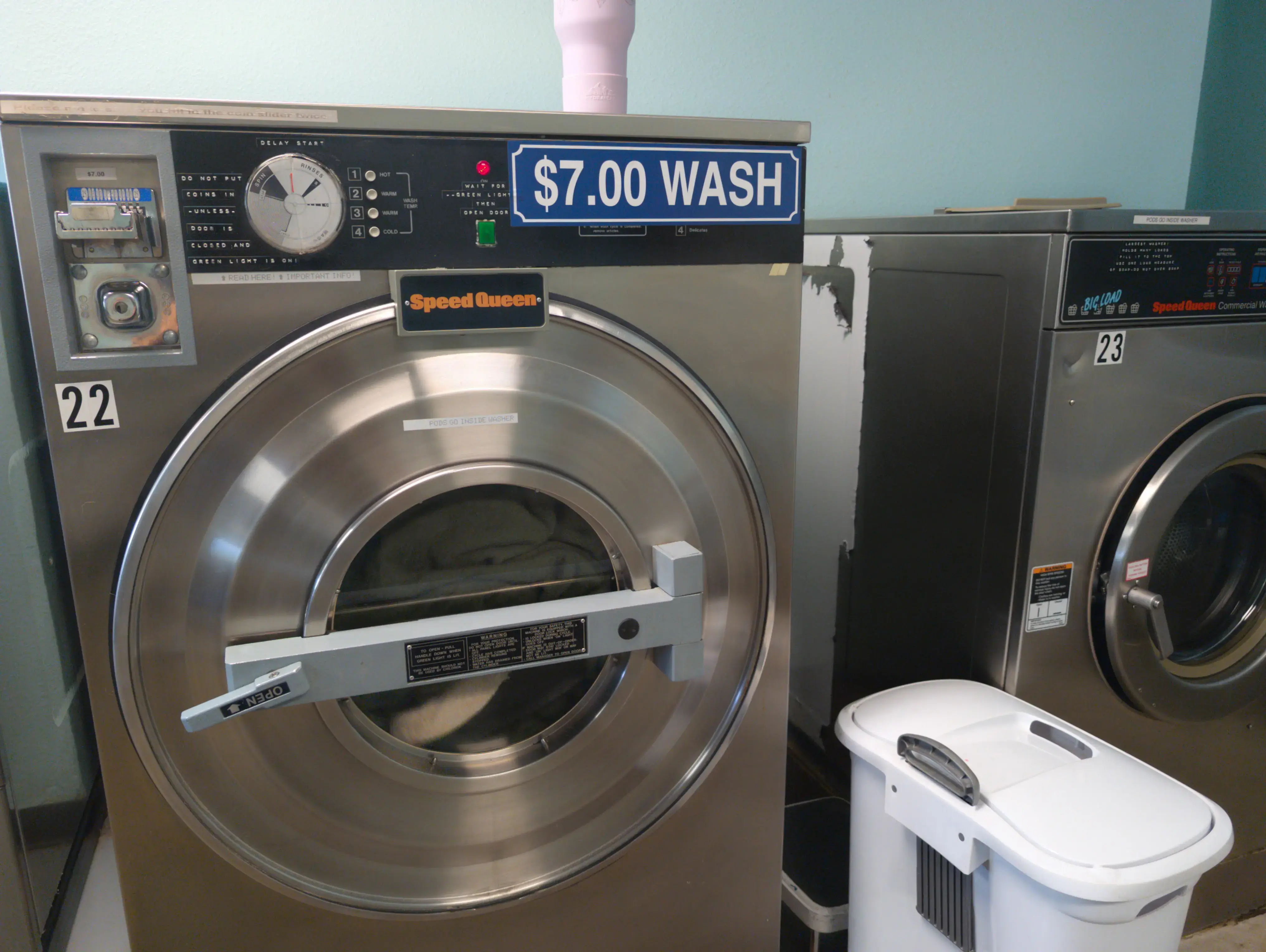 Fresh and Clean Laundry - Image 5