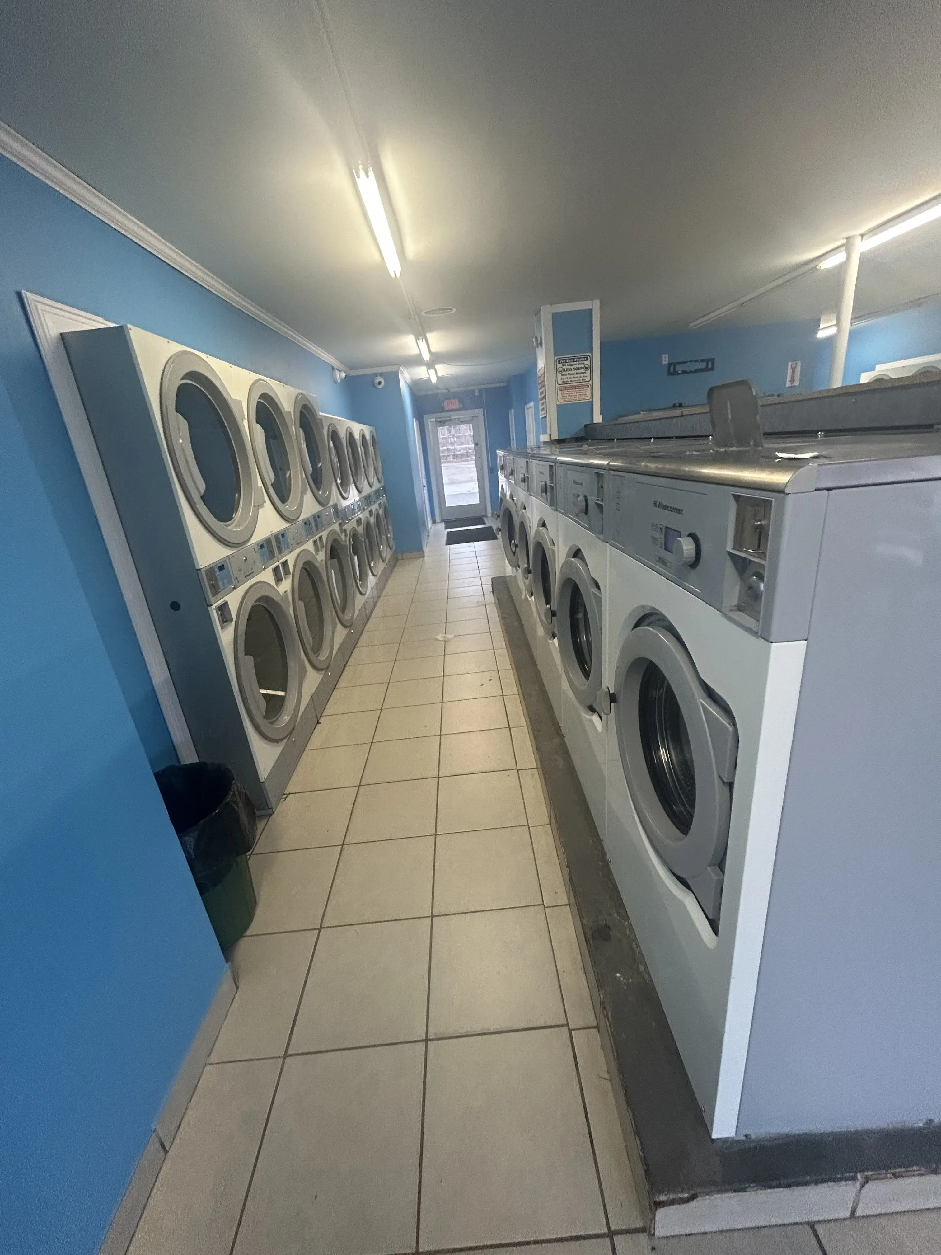 Fresh and Clean Laundry - Image 3