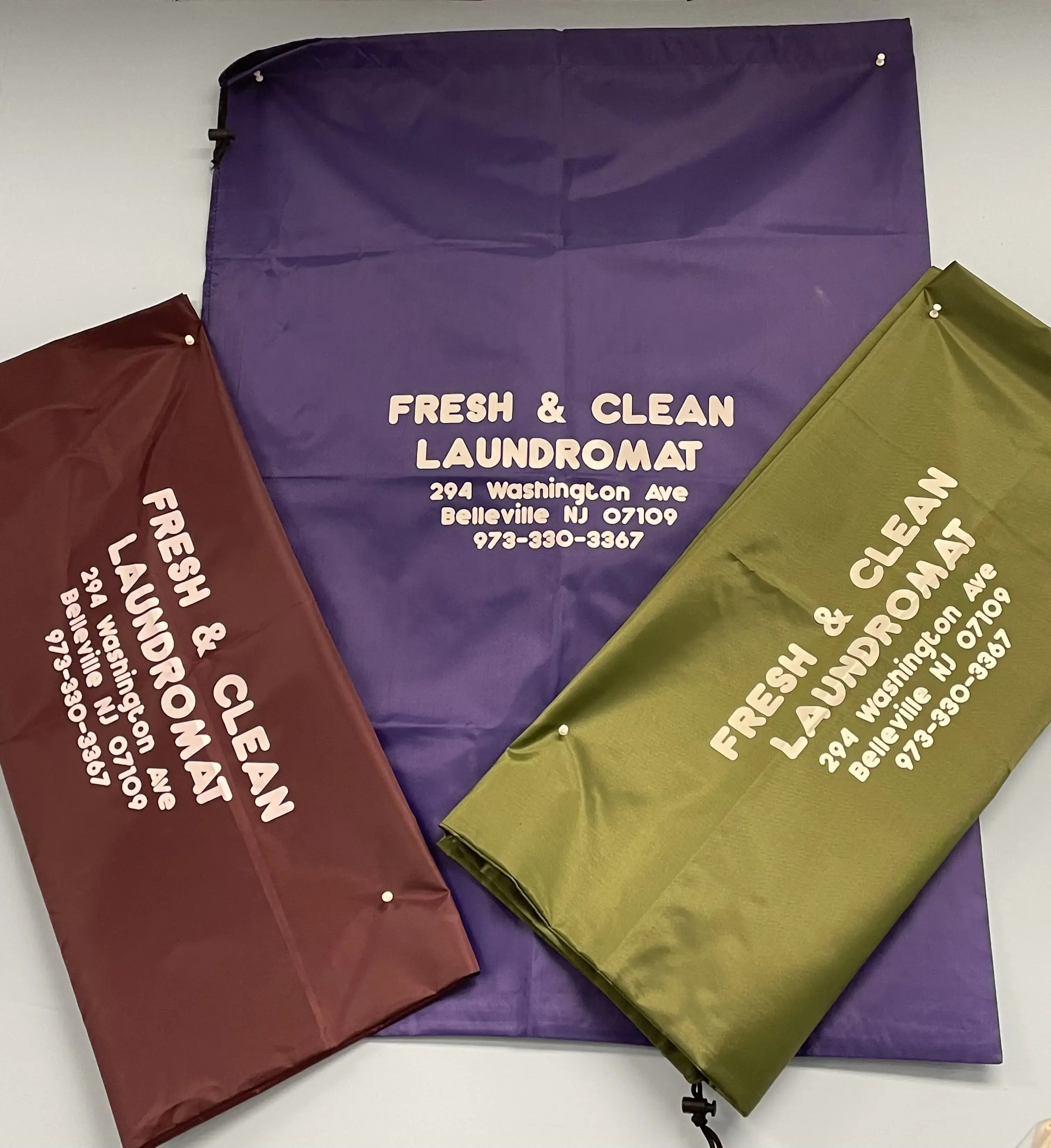 FRESH & CLEAN LAUNDROMAT thumbnail 4