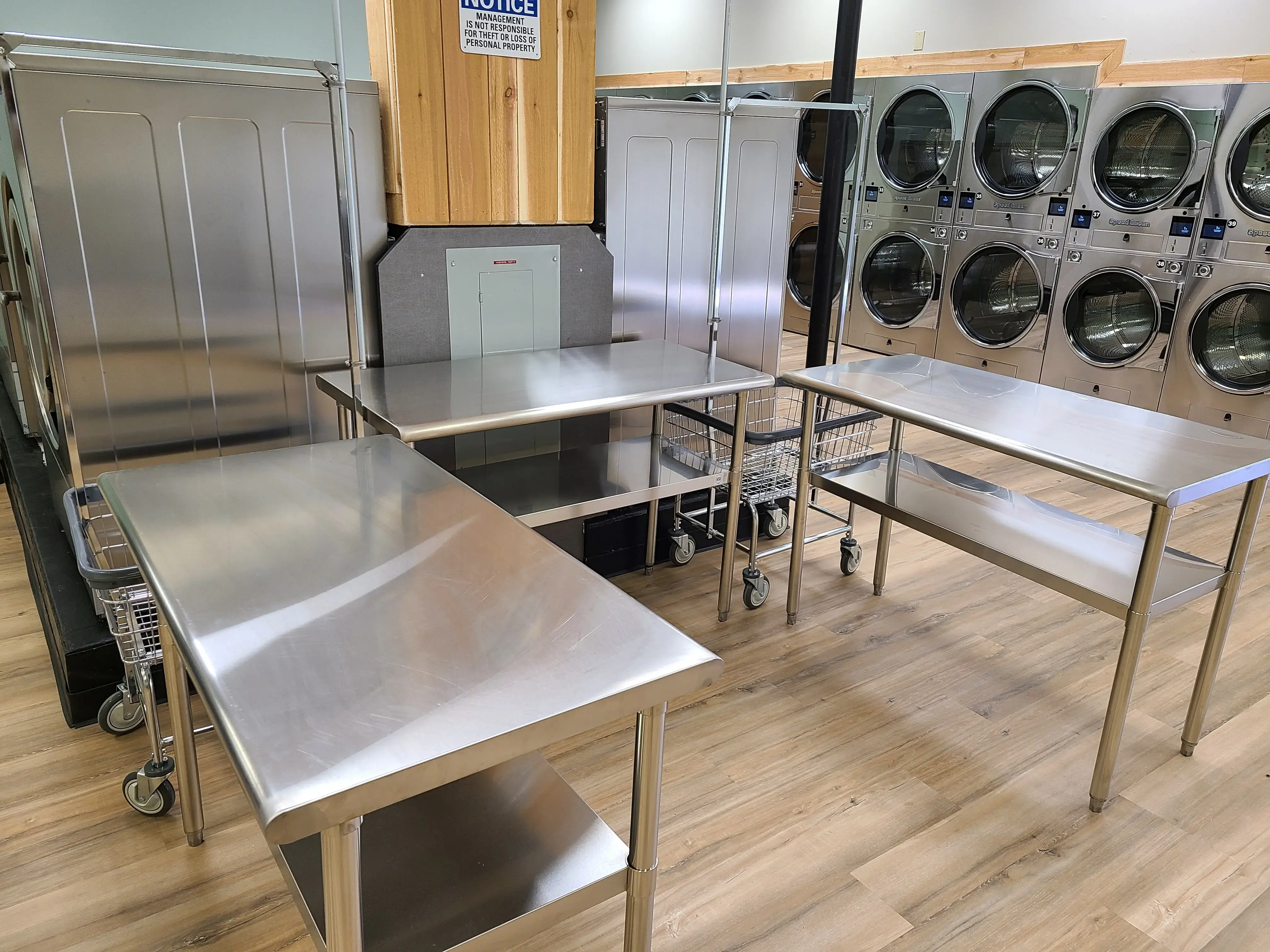 Fresh & Clean Laundry - Image 4