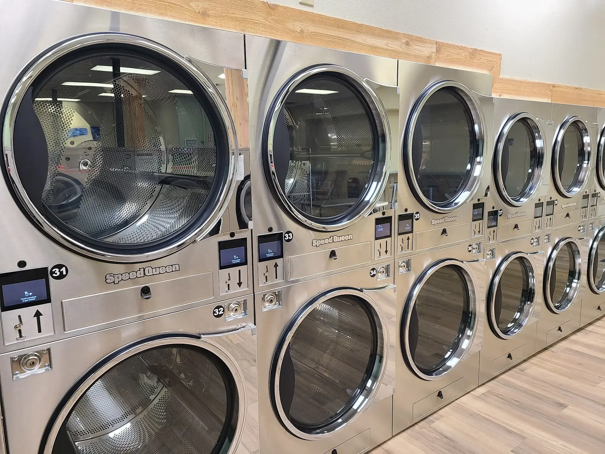 Fresh & Clean Laundry thumbnail 12