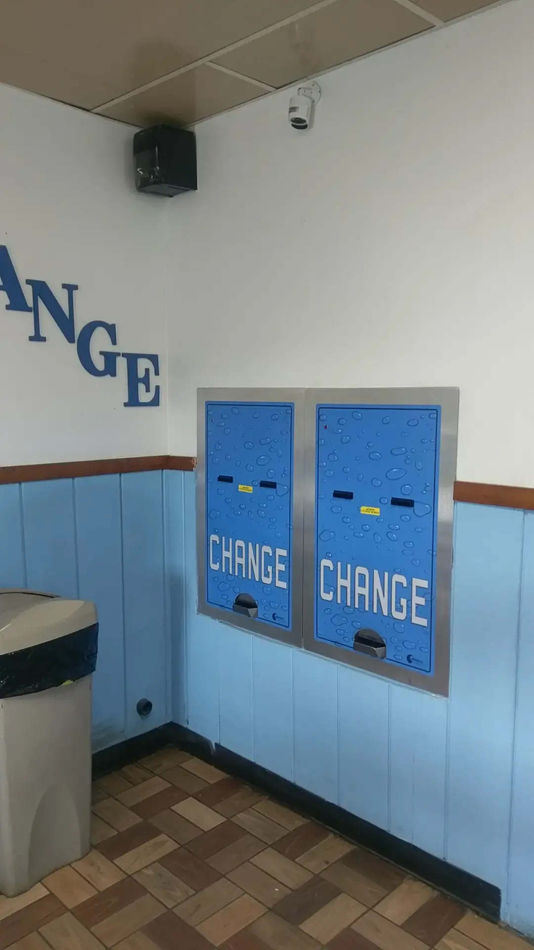 Fresh Express Laundromat thumbnail 3
