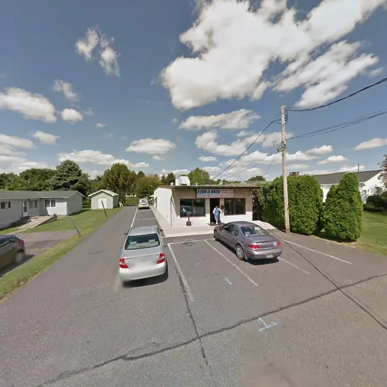 Fresh Express Laundromat thumbnail 10